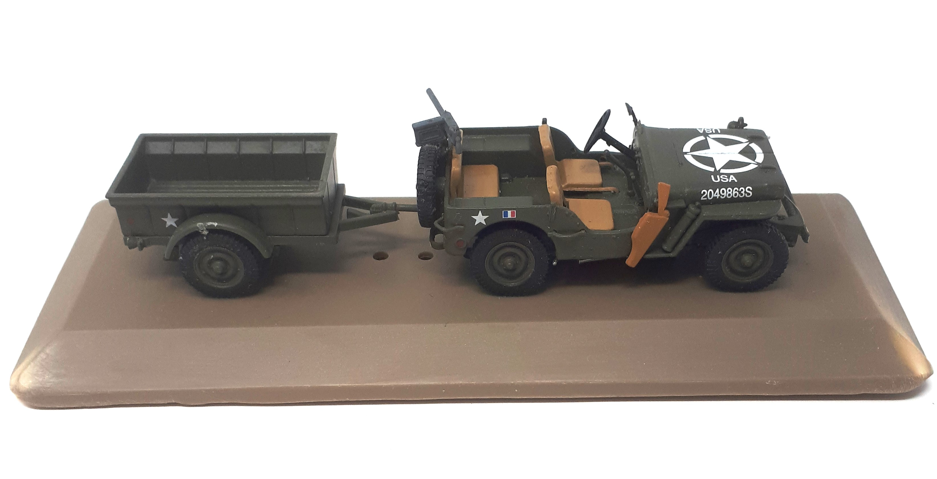 Voir photo 2 de Véhicule miniature Jeep Willys MB Véhicule miniature Jeep Willys MB État correct - Vue 2 -