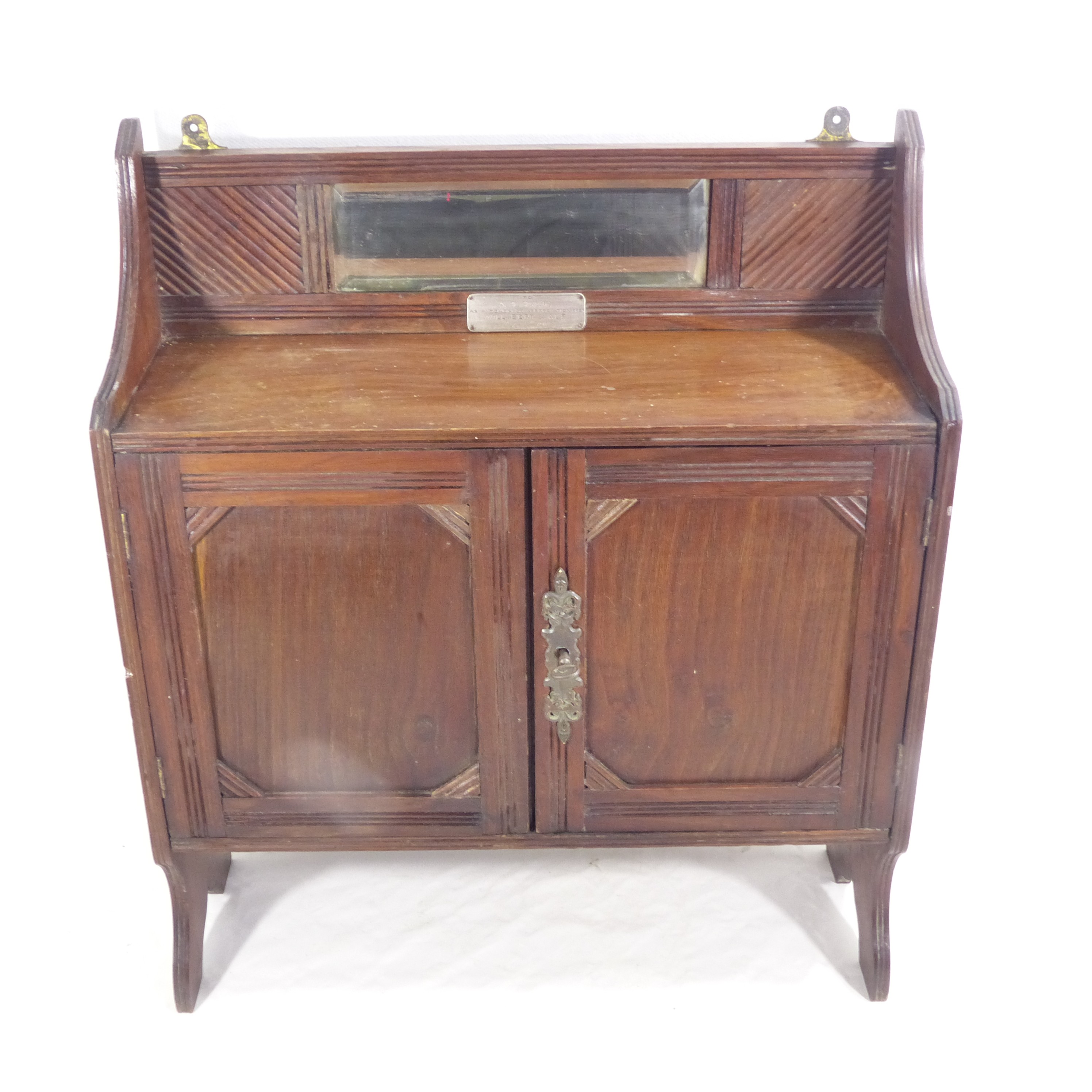 Jeu en bois / Petite armoire de poupée vintage - Signé Will BERT & ALF - Photo 6