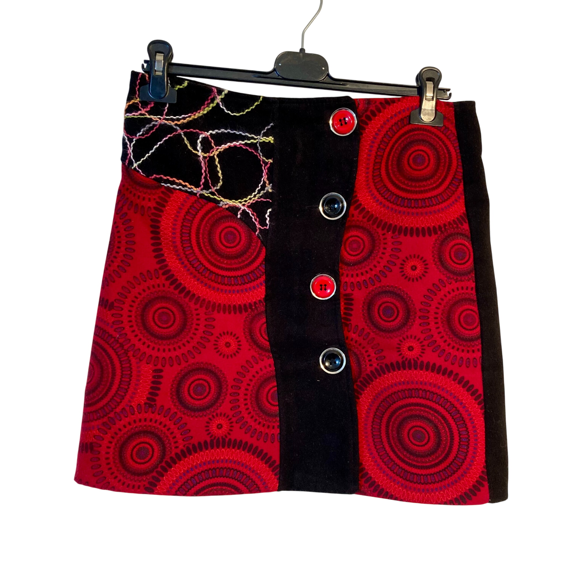 Jupe style Desigual Très bon état -  reconditionné disponible sur Label Emmaüs