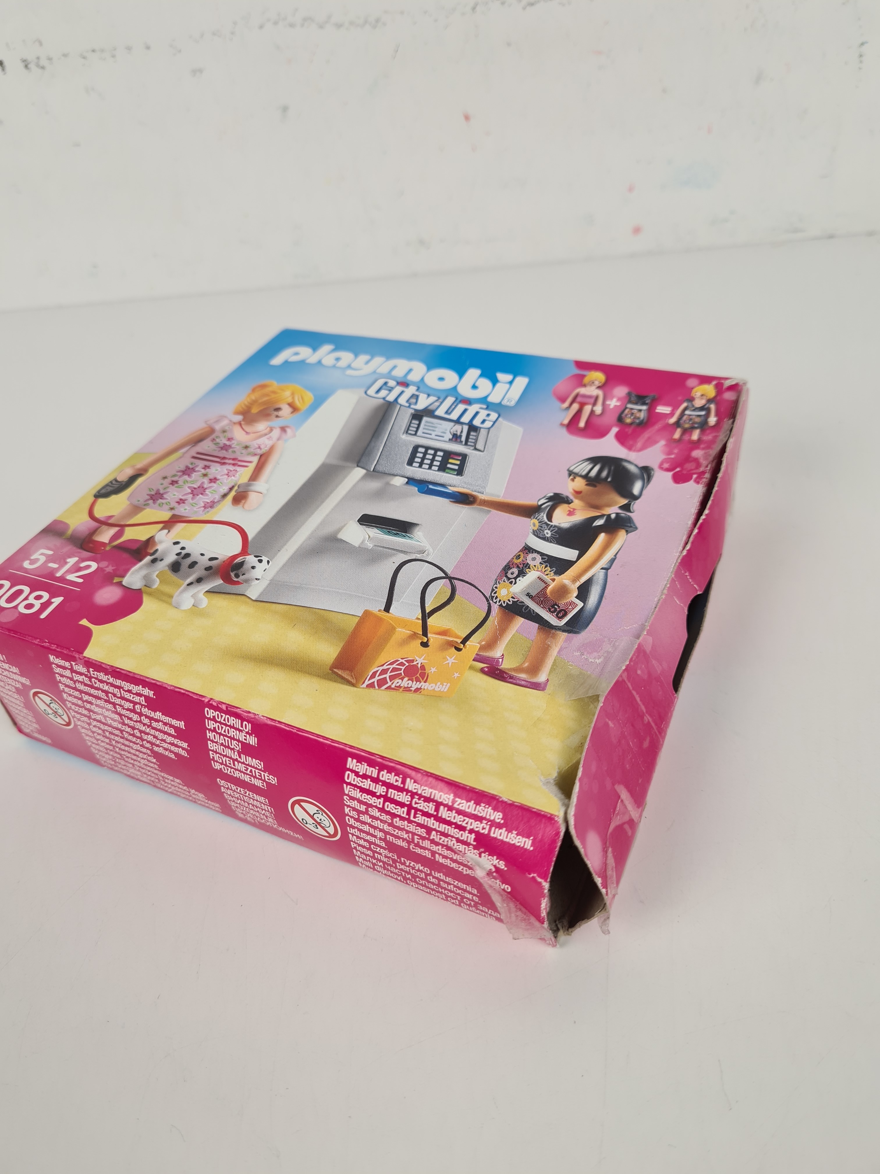 Playmobil - City Life - 2 personnages et des accessoires - 5-12 ans 14x14cm État correct - Vue 4 - 