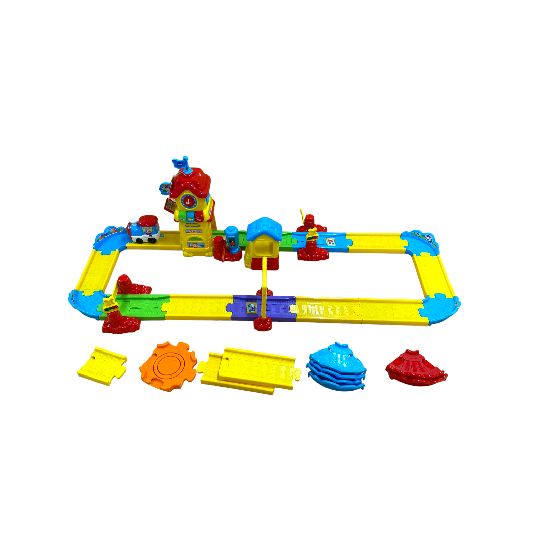 Mon circuit train - Tchou Tchou Bolides Très bon état -  reconditionné disponible sur Label Emmaüs