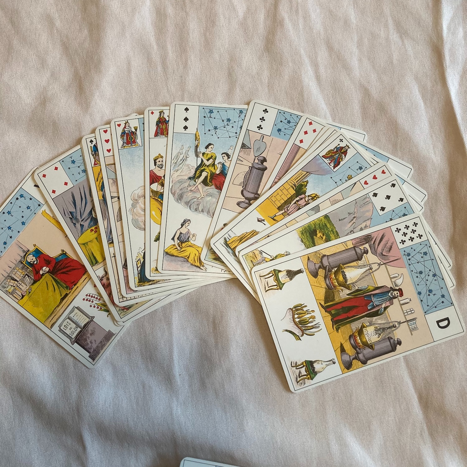 Grand Jeu de Mademoiselle Lenormand - Cartomancie  - Vue 5 - 