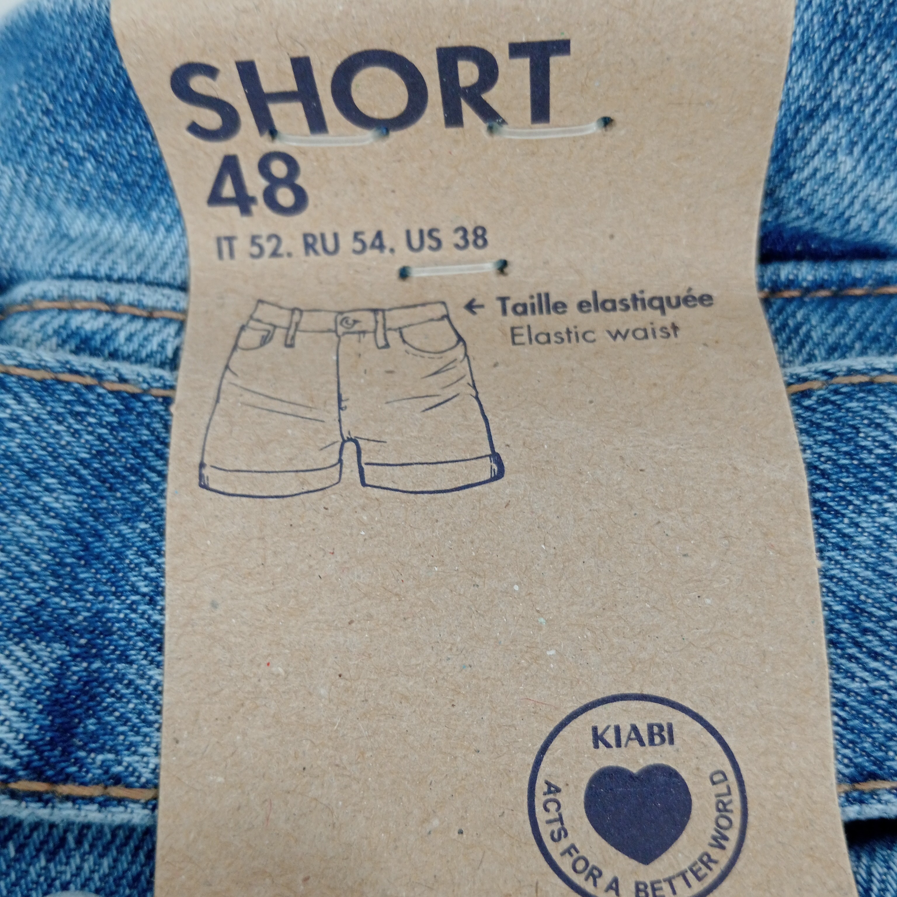 Short femme de la marque Kiabi coupe courte de couleur bleu taille 4XL (48) - Photo 6