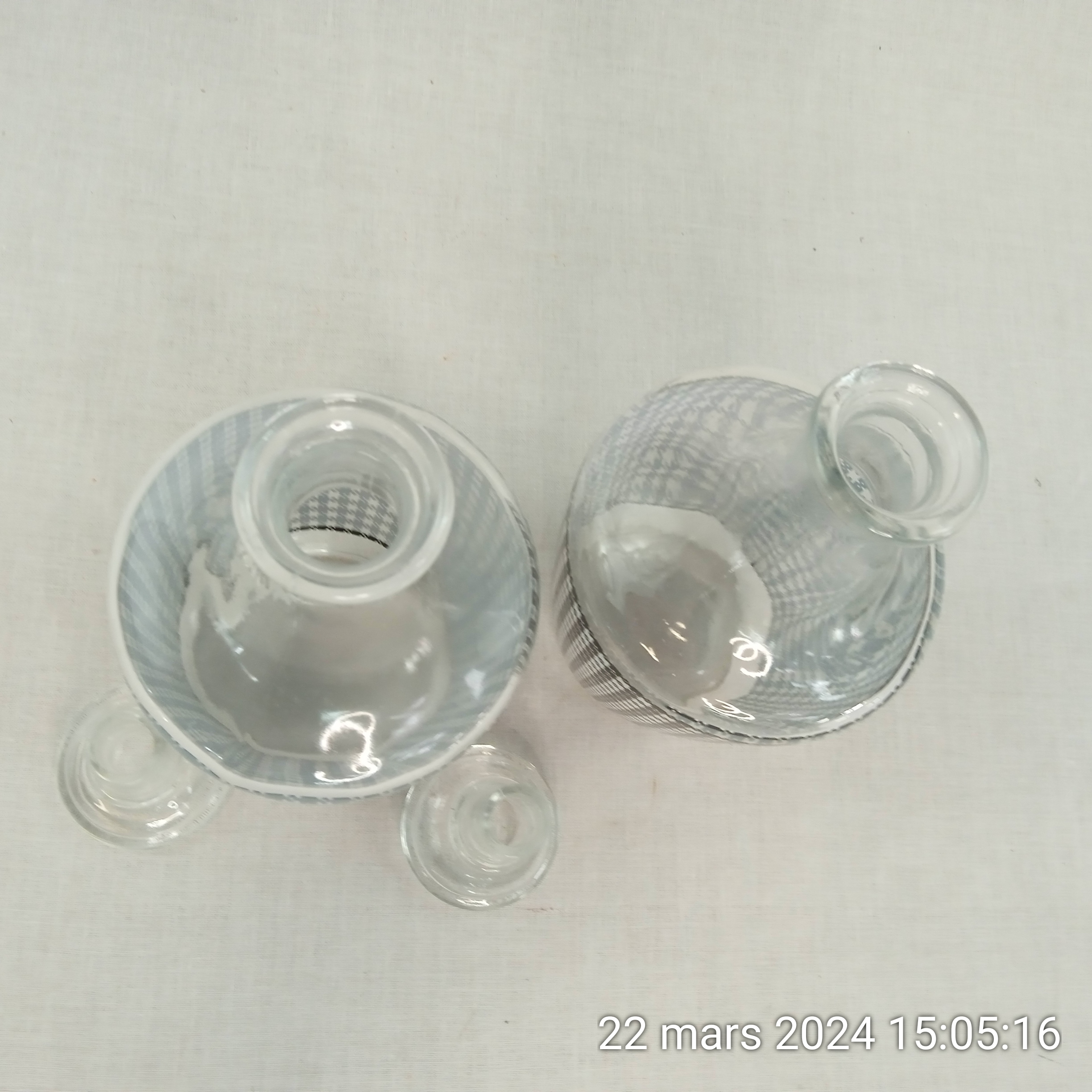 Carafes à Liqueur Vintage en Cristal Stuart Gravé, 1950s, Set de 2 en