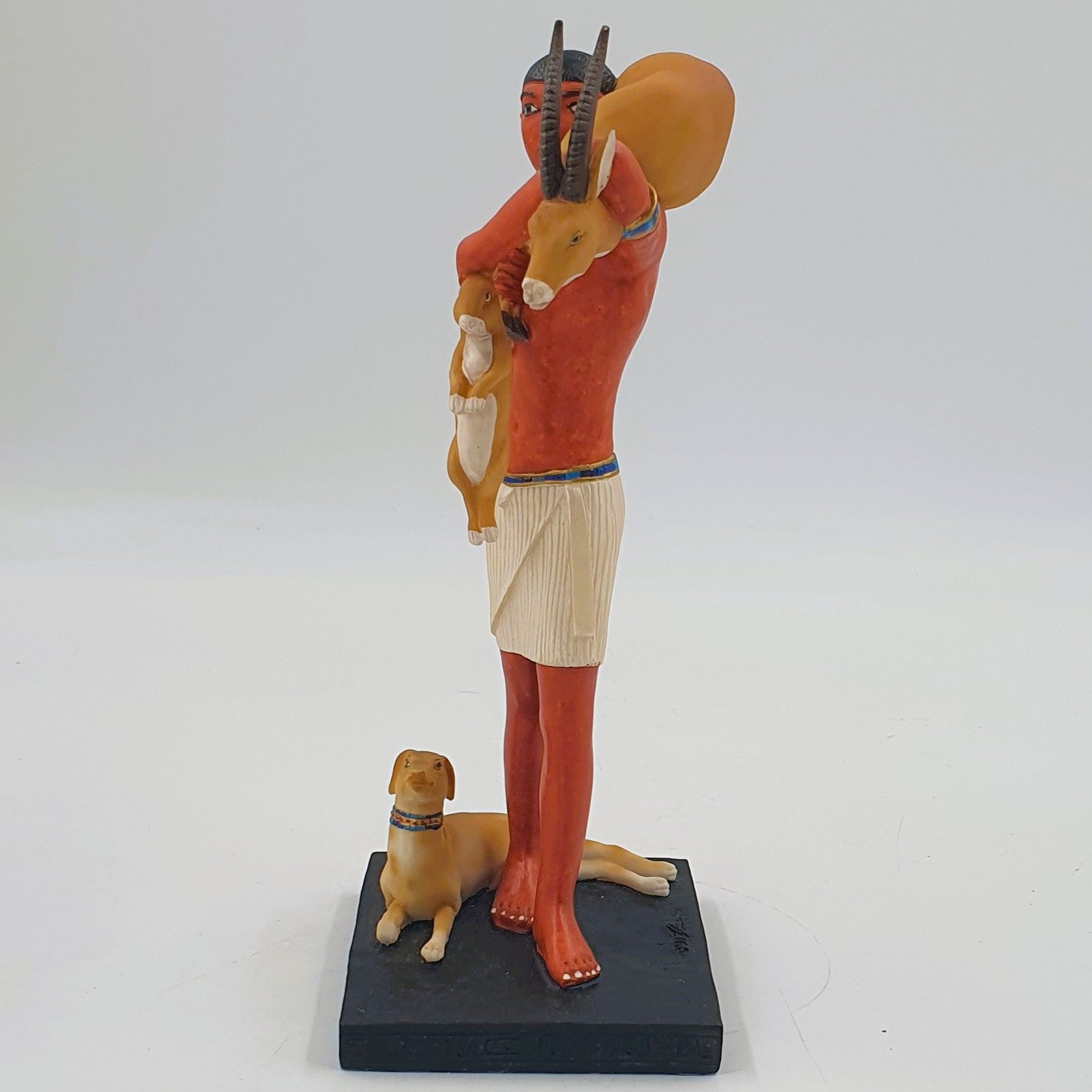 Statuette chasseur égyptien en résine - Photo 2