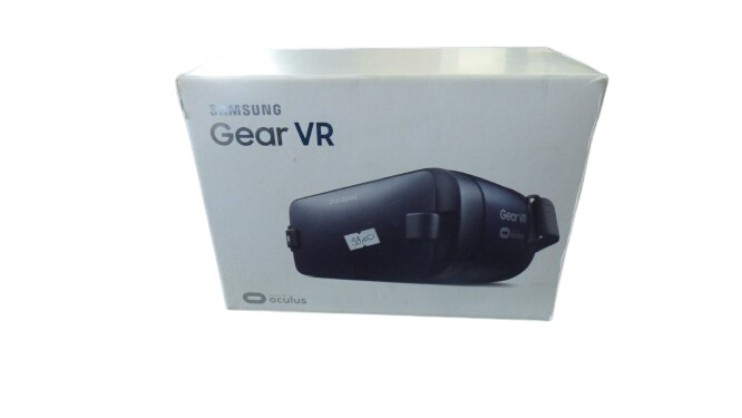 Acheter Casque de réalité virtuelle Samsung Gear VR pour Samsung Galaxy S6 (notice non incluse) en boîte Très bon état - 15,00 € Casque de réalité virtuelle Samsung Gear VR pour Samsung Galaxy S6 (notice non incluse) en boîte Très bon état - reconditionné disponible sur Label Emmaüs