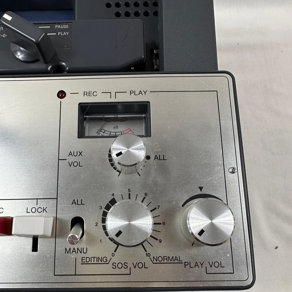 Appareil vidéo super 8 Erno RE-903 NF Sound Editor - Photo 2