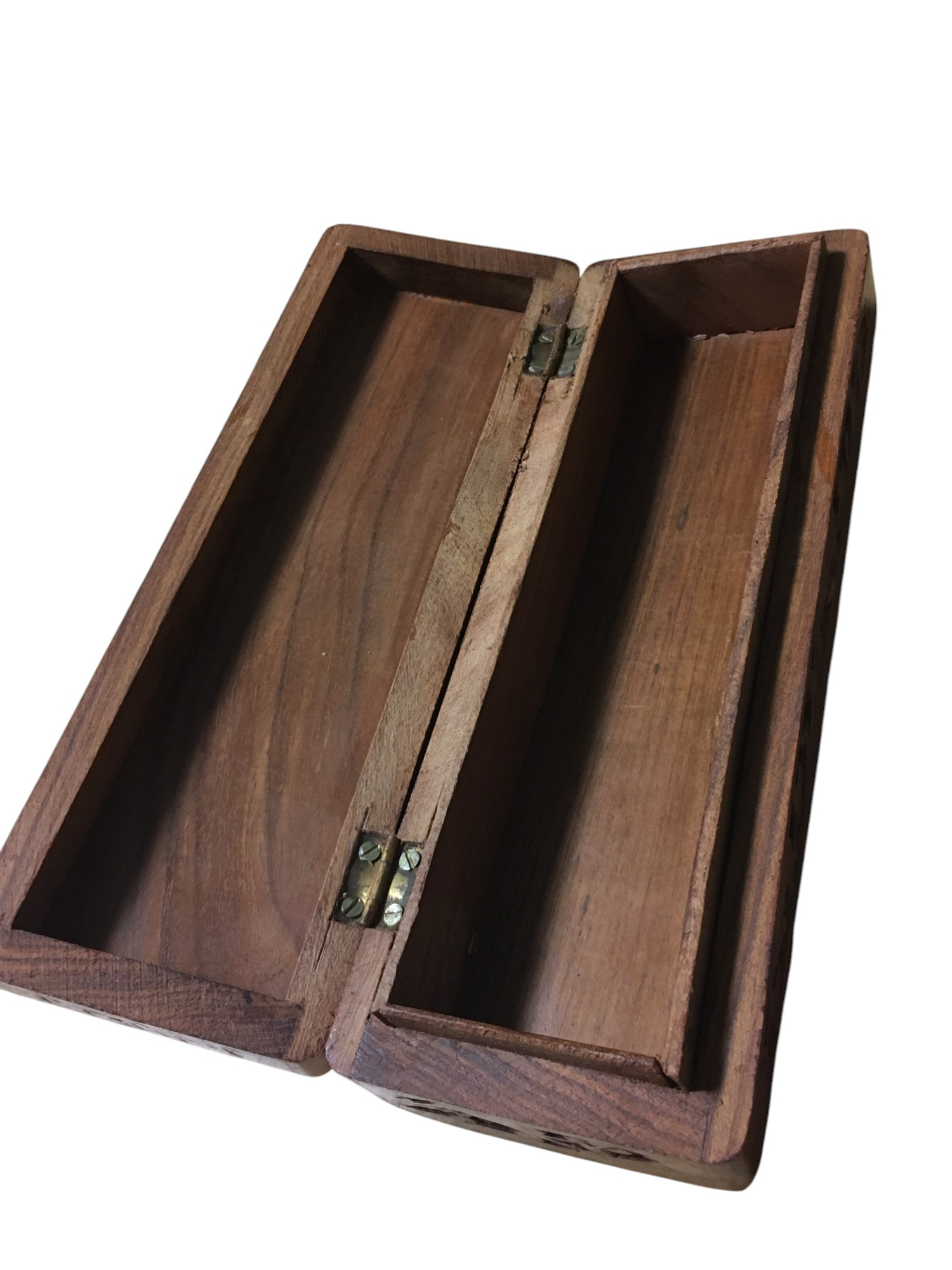 Boite en bois sculpté - Photo 2