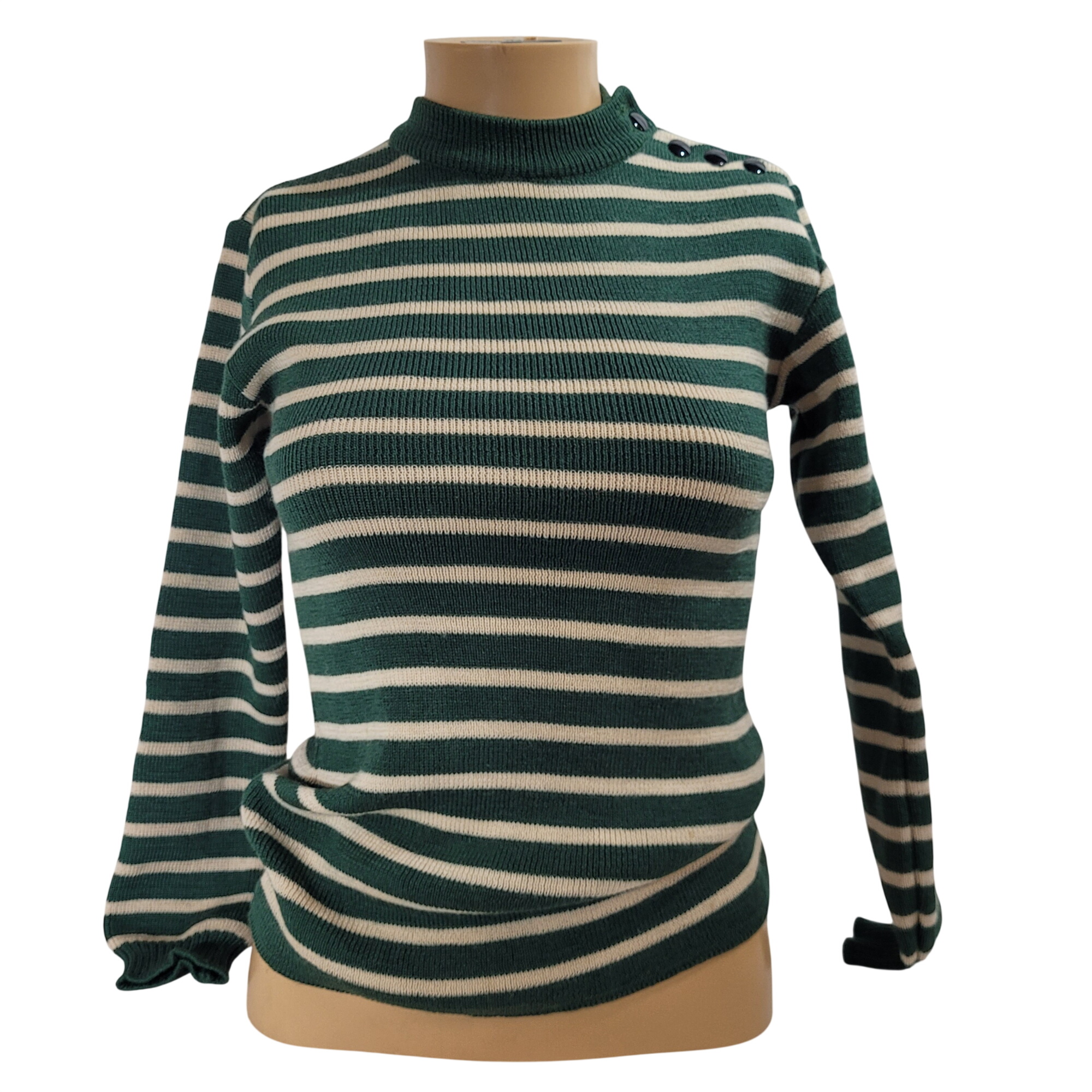 Acheter Pull marinière vert enfant 100% pure laine - Type Sauzon Très bon état - 45,00 € Pull marinière vert enfant 100% pure laine - Type Sauzon Très bon état - reconditionné disponible sur Label Emmaüs
