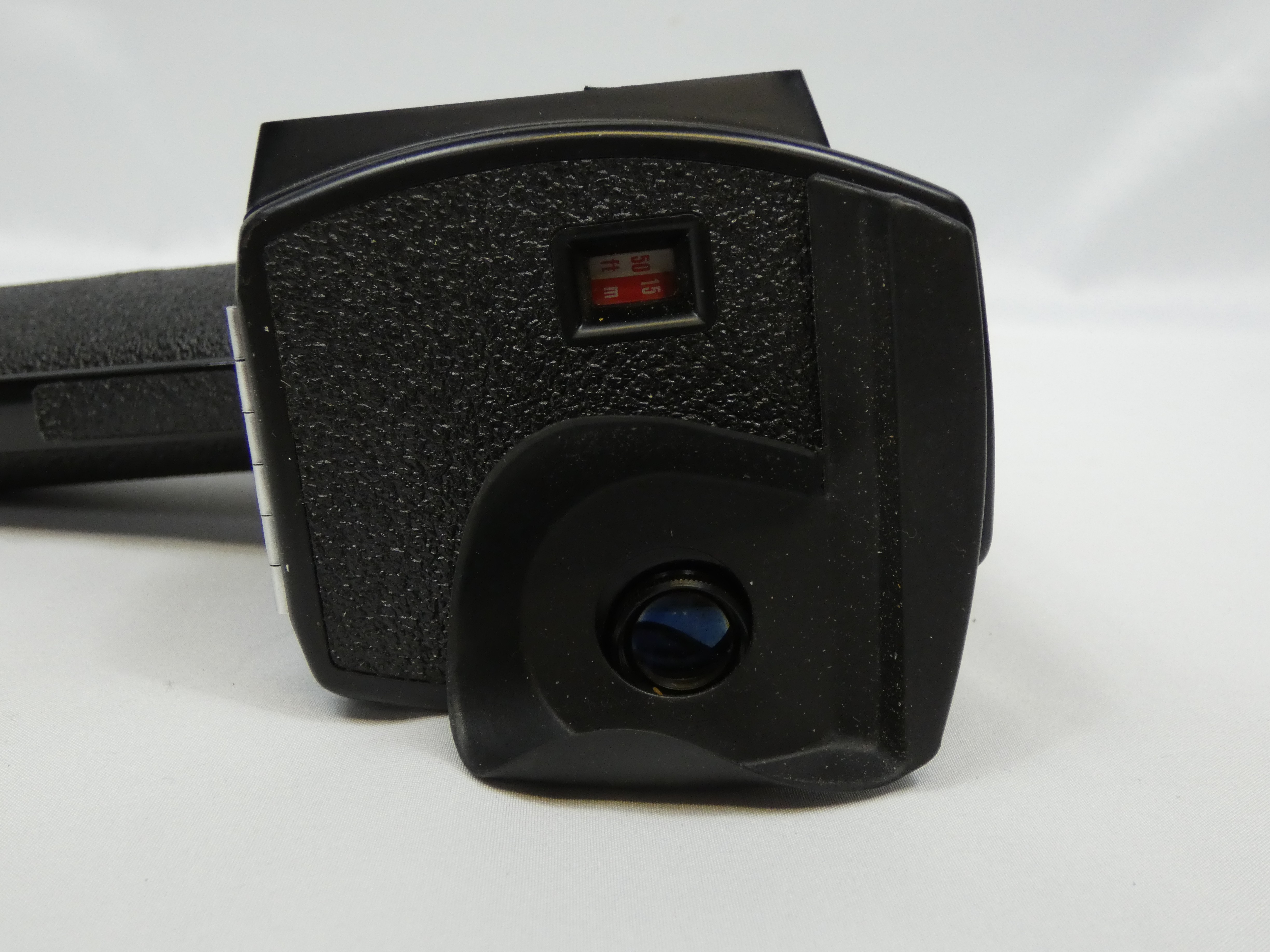 Caméra vintage EUMIG VIENNETTE 8 - Photo 4
