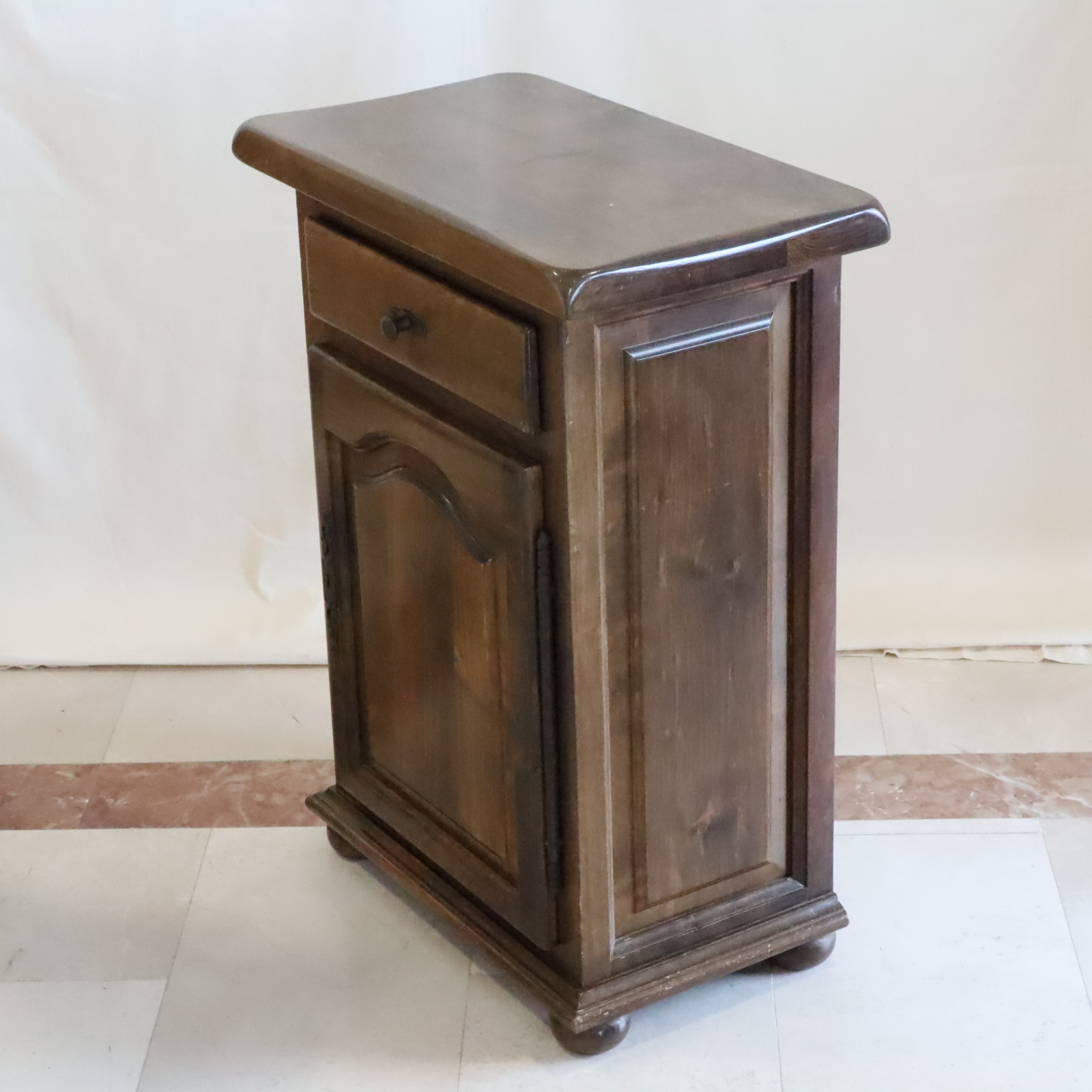 Table de chevet en bois - Photo 3