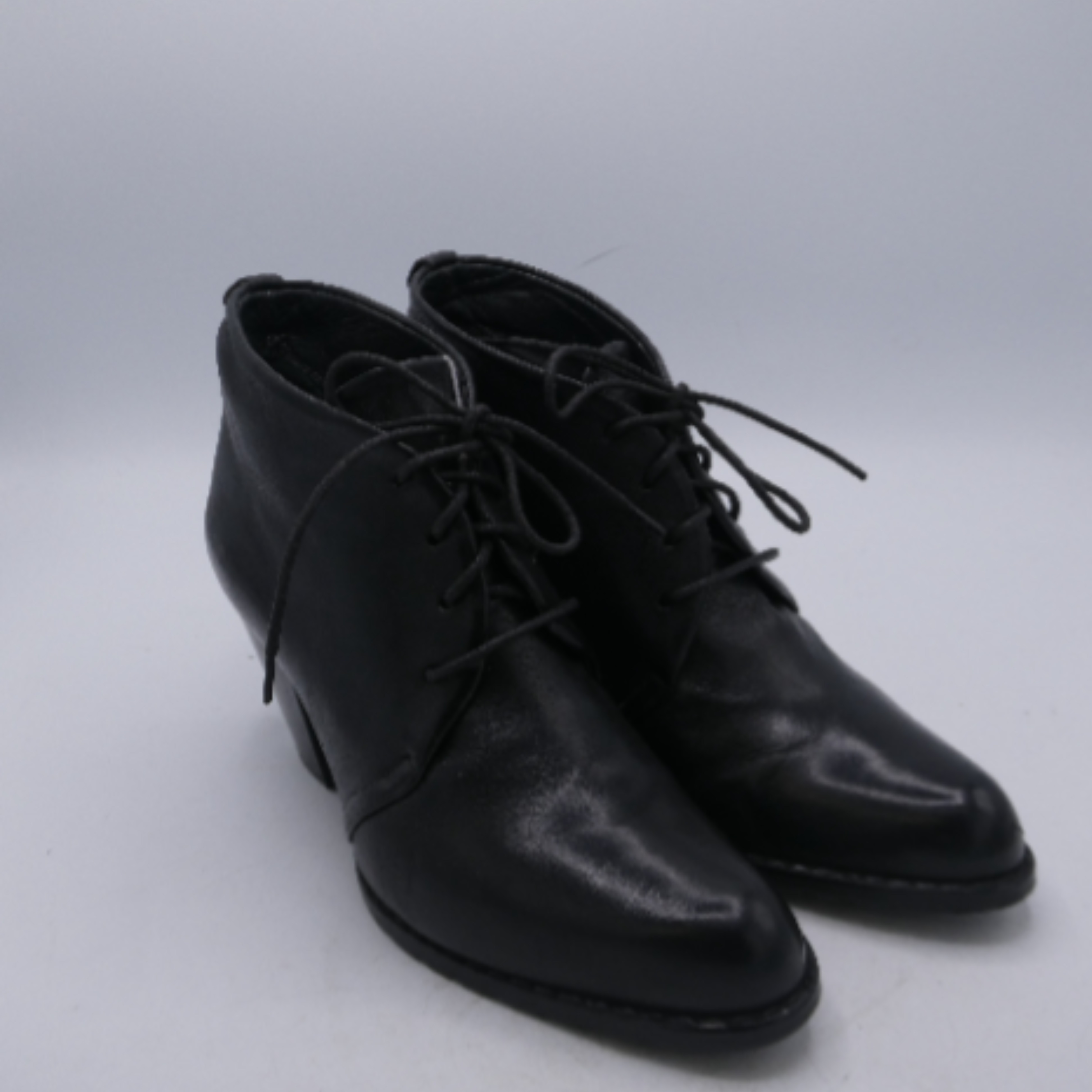 Bottines  lacets Stuart Weitzman - 36 1/2 - Label Emmaus - Modalova