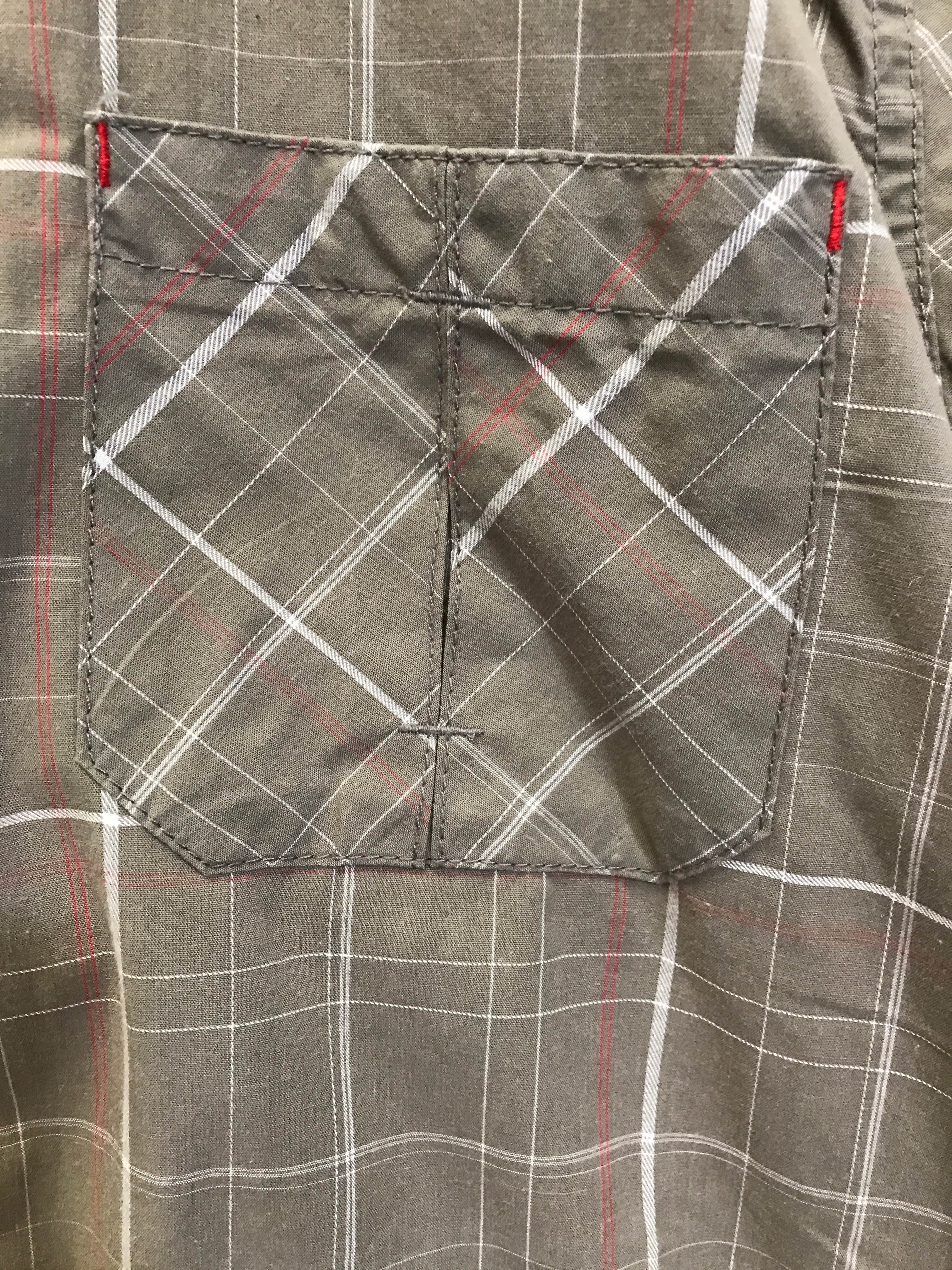 Voir photo 4 de Chemise à manches courtes Kali/brun « Quechua » TXXL Chemise à manches courtes Kali/brun « Quechua » TXXL Très bon état - Vue 4 -