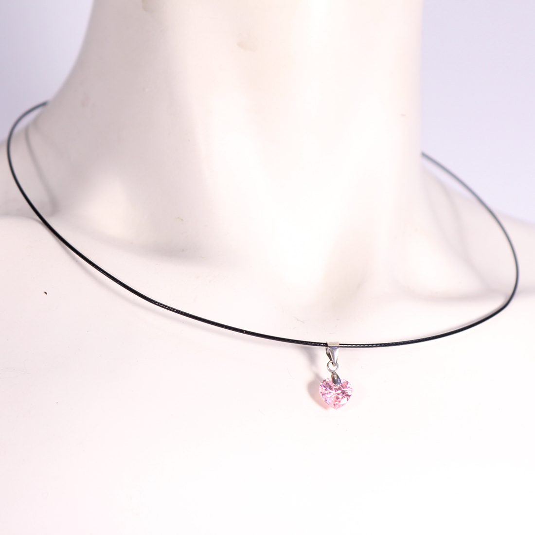 2 tours de cou avec pendentif Bon état - Vue 3 - 