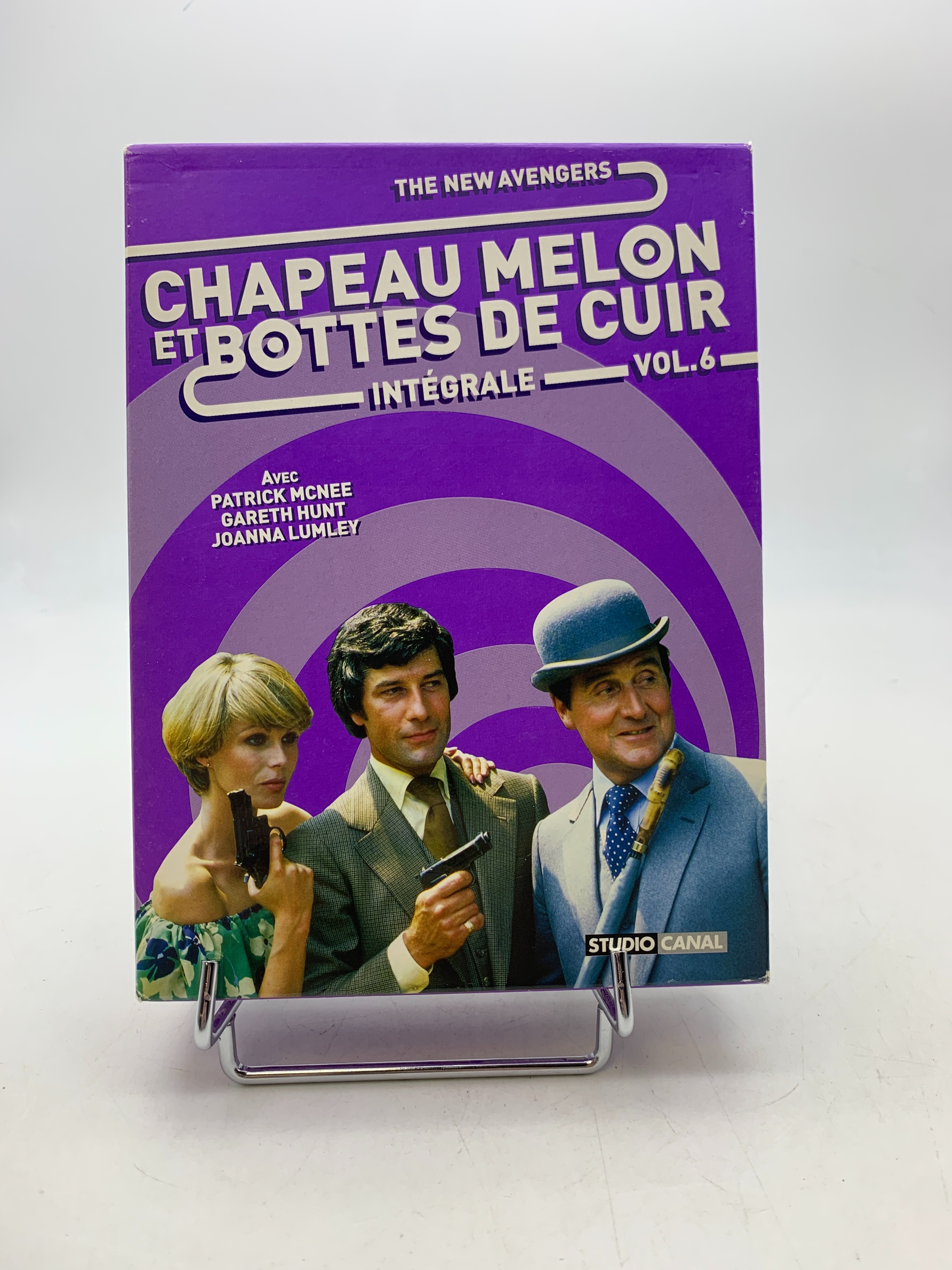 Acheter Chapeau melon et bottes de cuir intégrale vol.6 - coffret dvd Très bon état - 17,50 € Chapeau melon et bottes de cuir intégrale vol.6 - coffret dvd Très bon état - reconditionné disponible sur Label Emmaüs