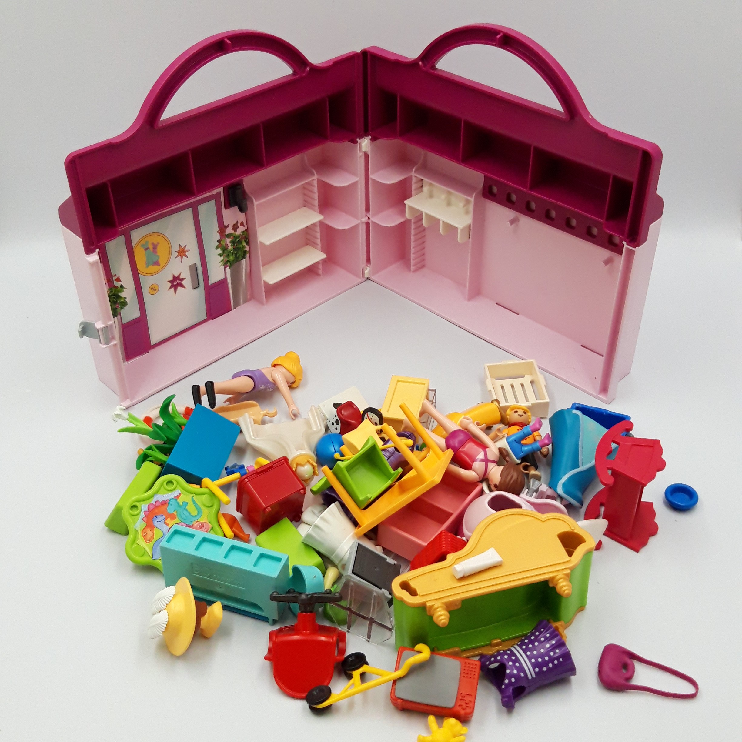 Playmobil 'Magasin transportable' référence 6862, 66 pièces Bon état - Vue 8 - 