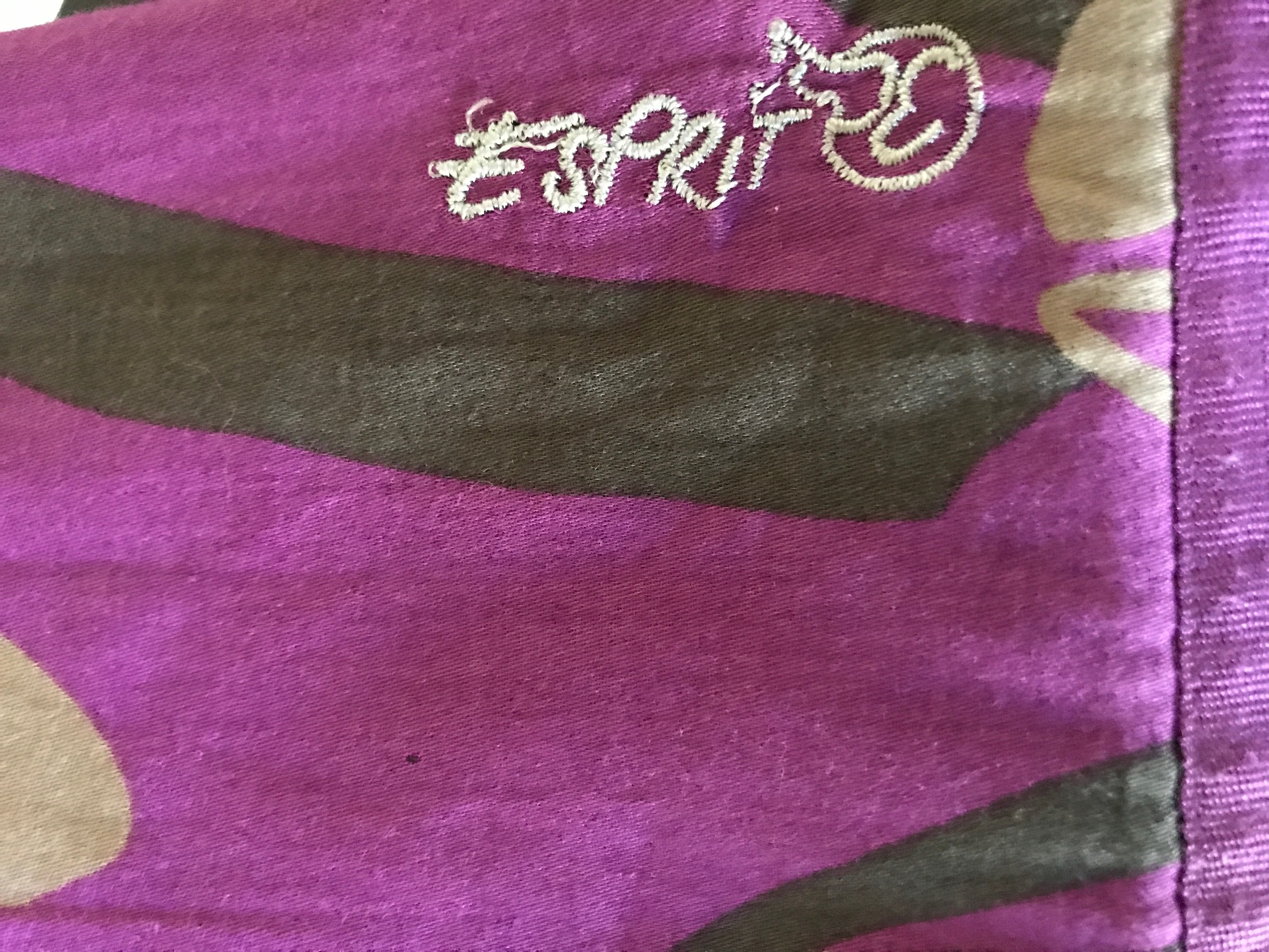 Robe estivale à bretelle croisée et fleurs stylisées ESPRIT T 38 Très bon état - Vue 2 - 