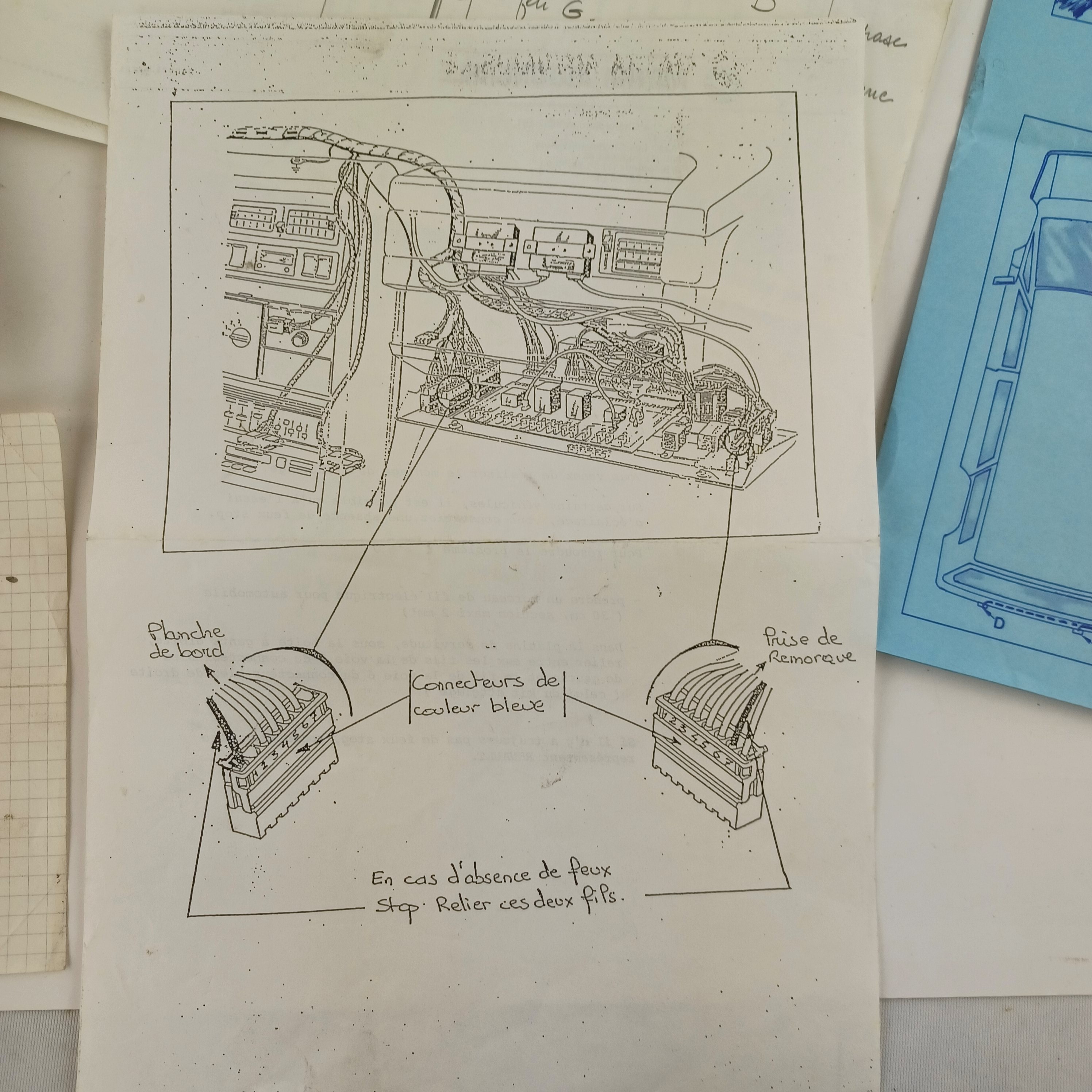 Lot de documents techniques Matra Automobile avec Attelage & branchements (1987–1988) Très bon état - Vue 3 - 