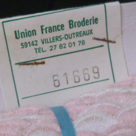 Dentelle Dimensions: Longueur  13m80  Largeur  1.3 cm Union France Broderie Villers  - Vue 5 - 