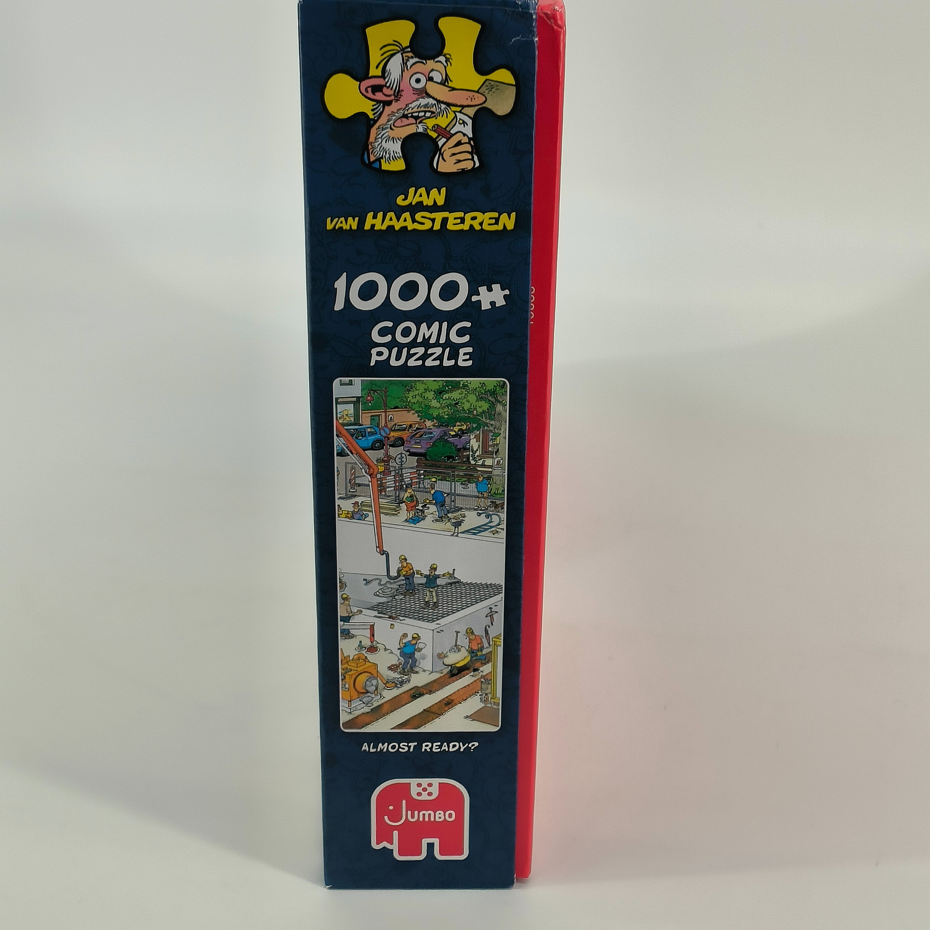 Voir photo 3 de Puzzle 'Presque prêt?'-Jan Van Haasteren-1000 pièces-Jumbo-à partir de 12 ans Puzzle 'Presque prêt?'-Jan Van Haasteren-1000 pièces-Jumbo-à partir de 12 ans Très bon état - Vue 3 -