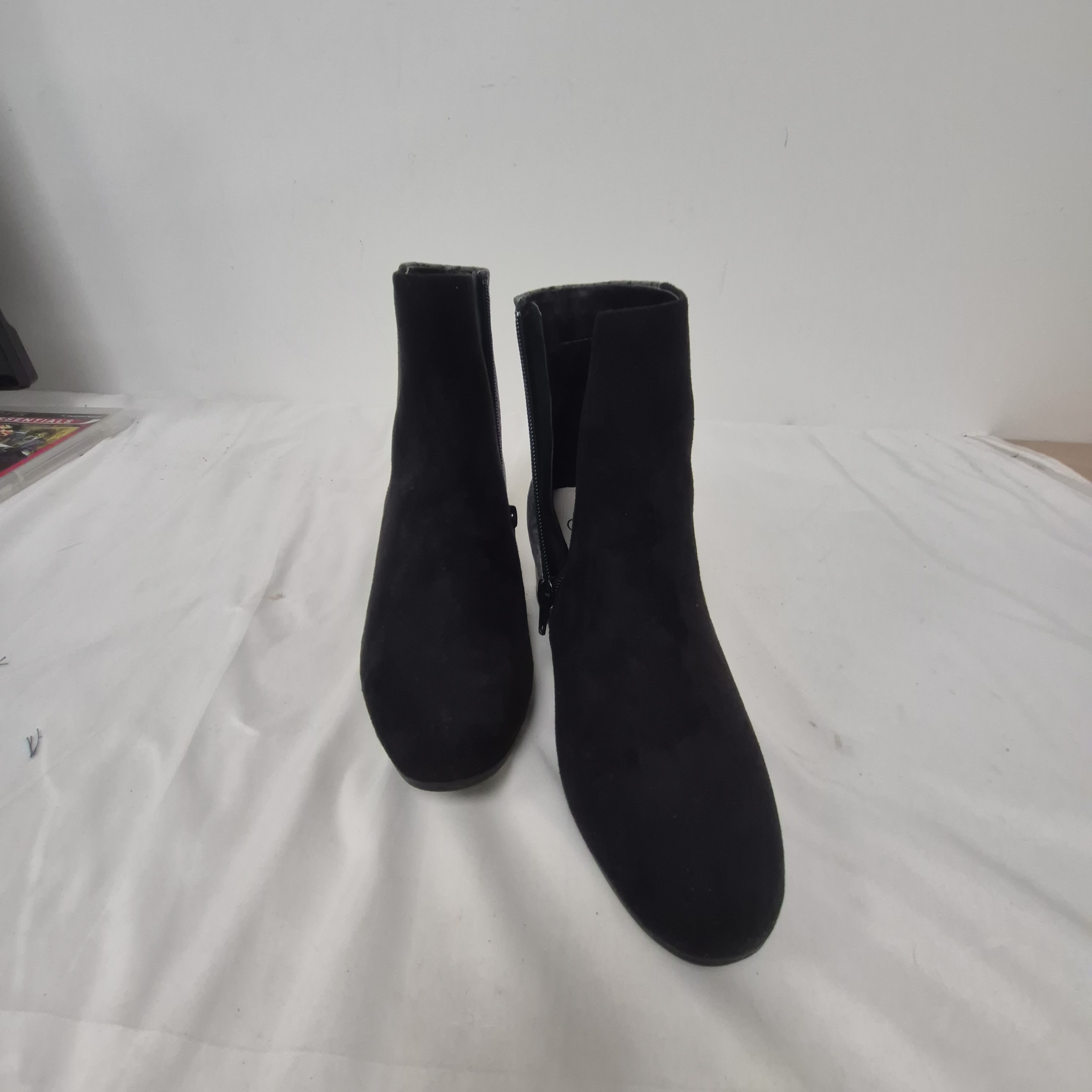 Bottines noires Damart - Taille 36 - Photo 2