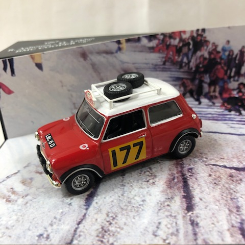 Rare miniature Austin mini Cooper neuve, Rallye Monte Carlo 1967 - Comme neuf - Photo 2