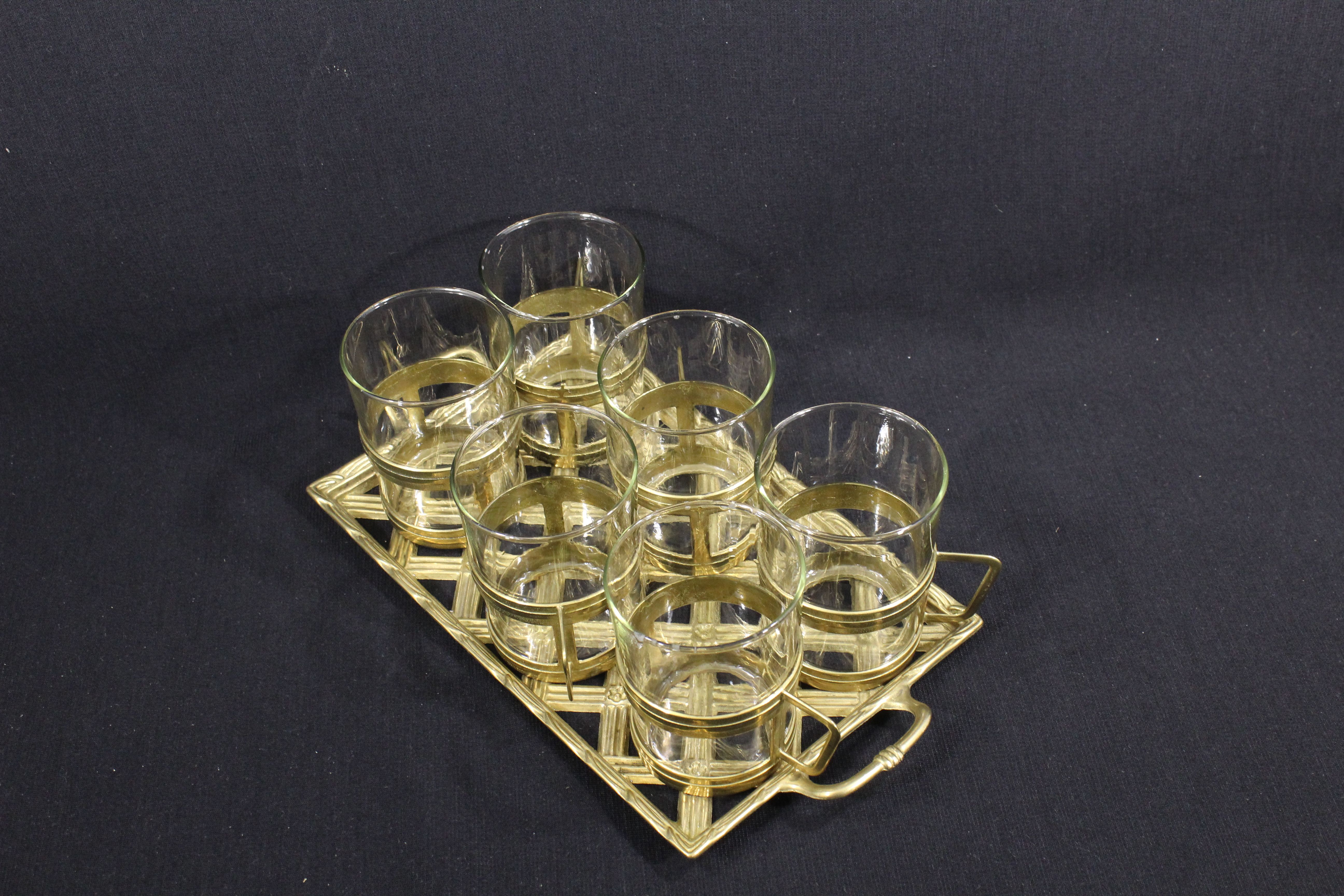 Ensemble de service à thé en verre et laiton + plateau en laiton - Années 70 Bon état - Vue 11 - 