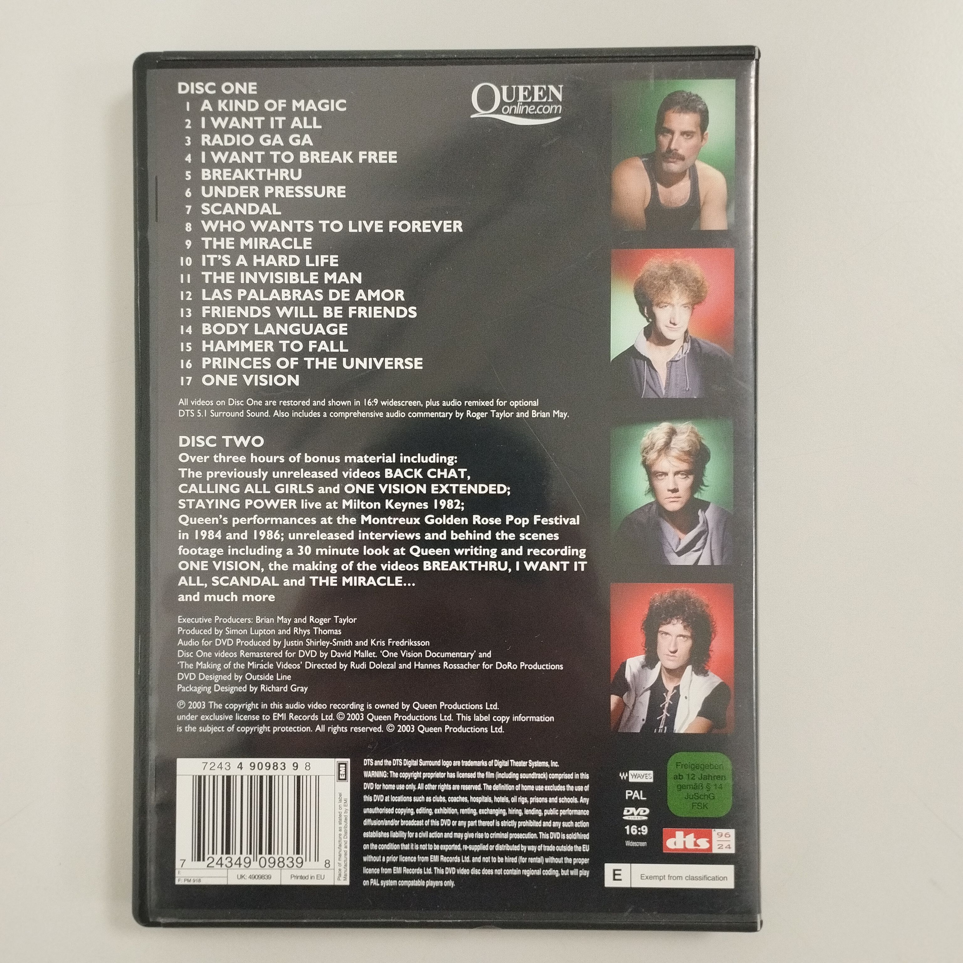 Voir photo 7 de Lot de 2 mini-coffrets DVD musicaux : Queen - Greatest Video Hits volumes 1 & 2 Lot de 2 mini-coffrets DVD musicaux : Queen - Greatest Video Hits volumes 1 & 2 Très bon état - Vue 7 -