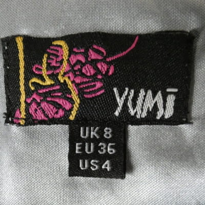 Voir photo 5 de Robe noire imprimée à dentelle - femme - Yumi - taille 36 Robe noire imprimée à dentelle - femme - Yumi - taille 36 Très bon état - Vue 5 -