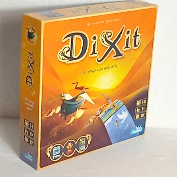 Dixit Odyssey – Extension De Jeu De Société Créatif, 3 à 12 Joueurs, Dès 8 Ans, Avec Nouvelles Cartes Illustrées