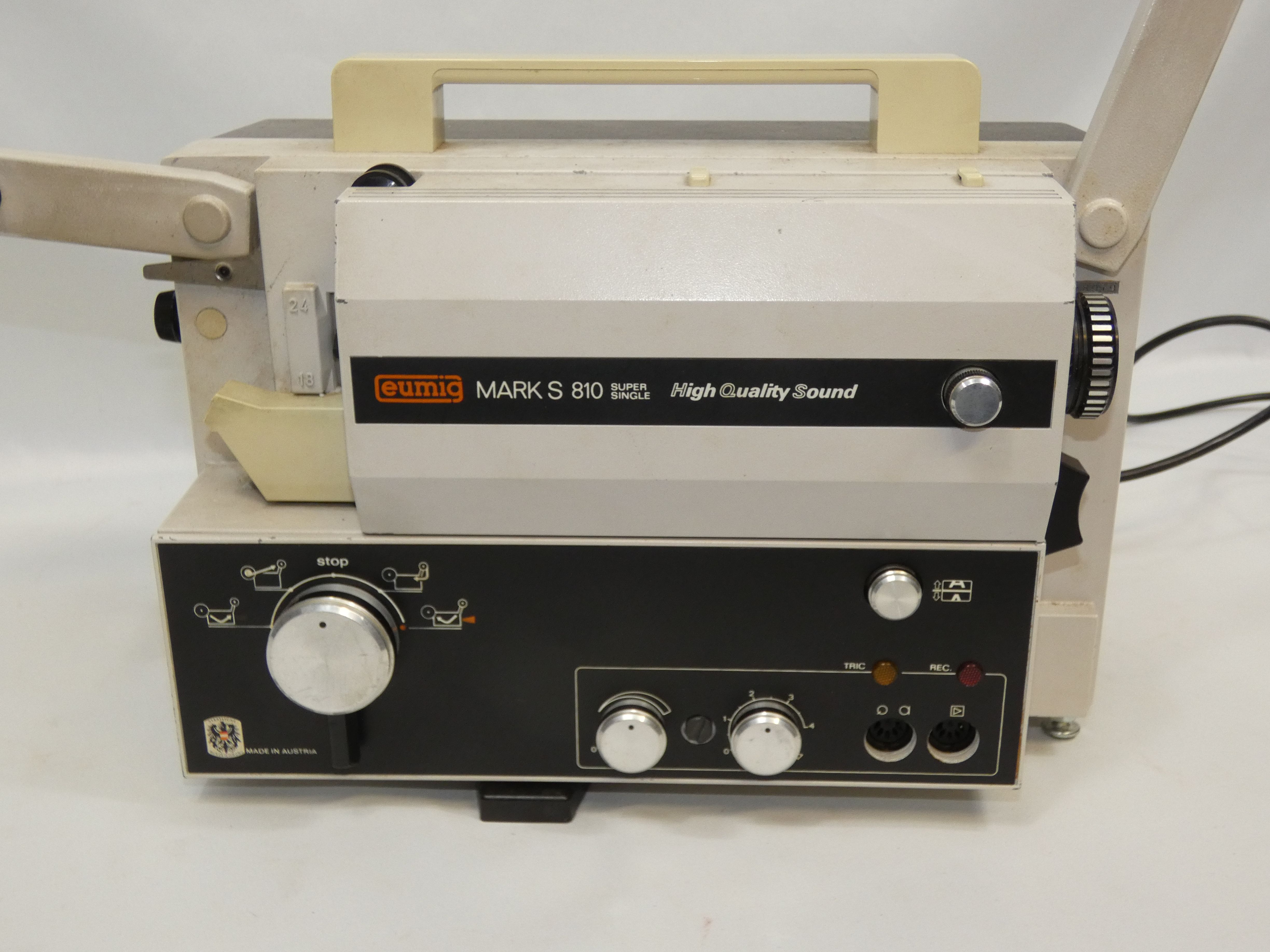 Projecteur EUMIG S810 pour film super 8 pour pièces détachées - État correct - Photo 3