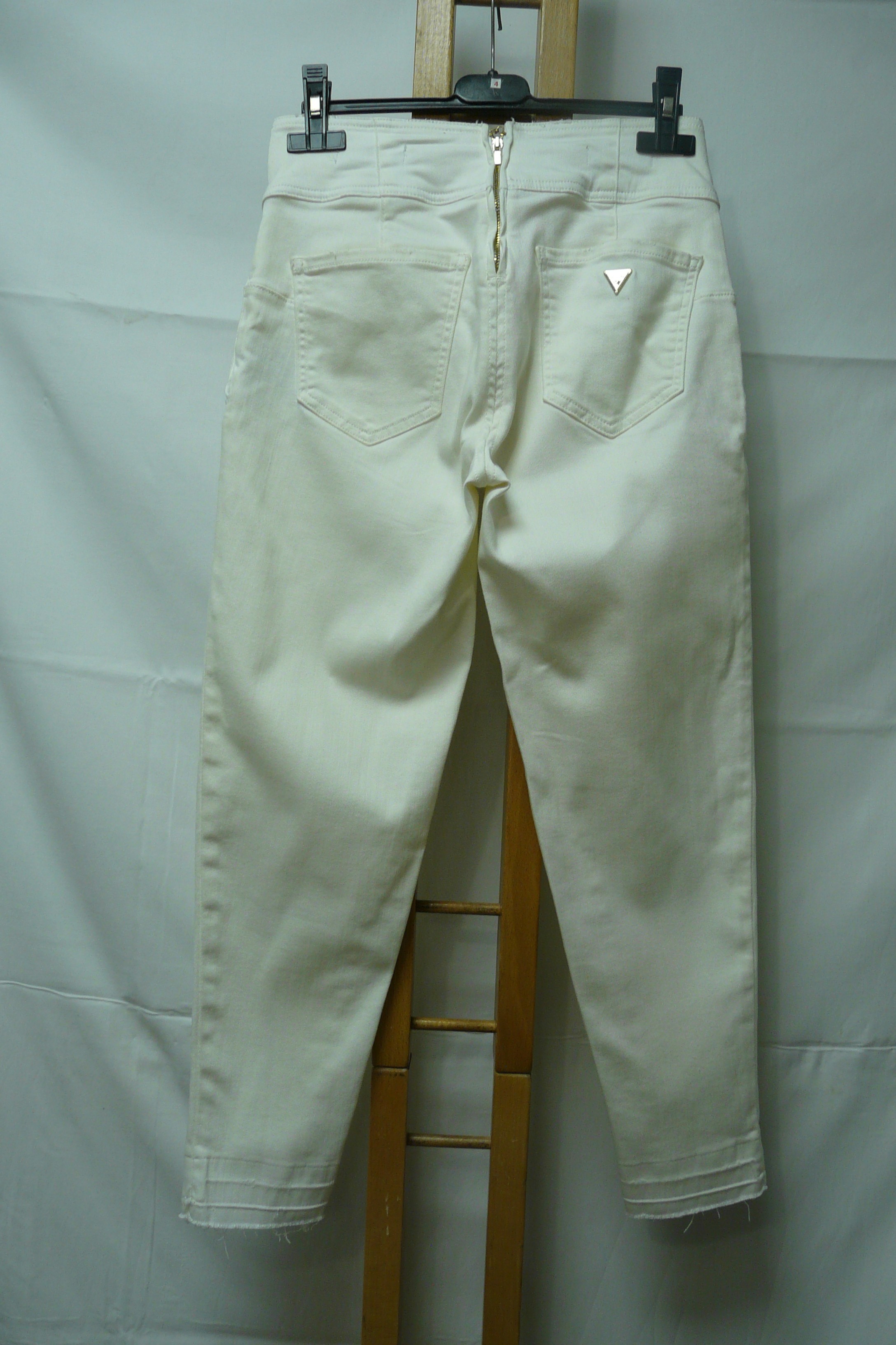 BF276 - Pantalon 7/8 curve high - Guess Los Angeles - Taille 40 Très bon état - Vue 2 - 