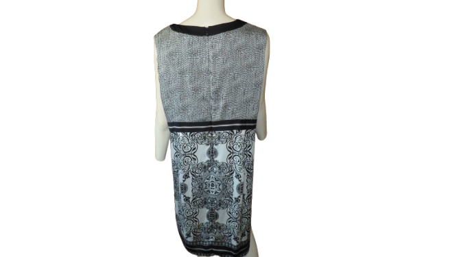 Robe sans manche neuve "Concept K" T52 Comme neuf - Vue 2 - 