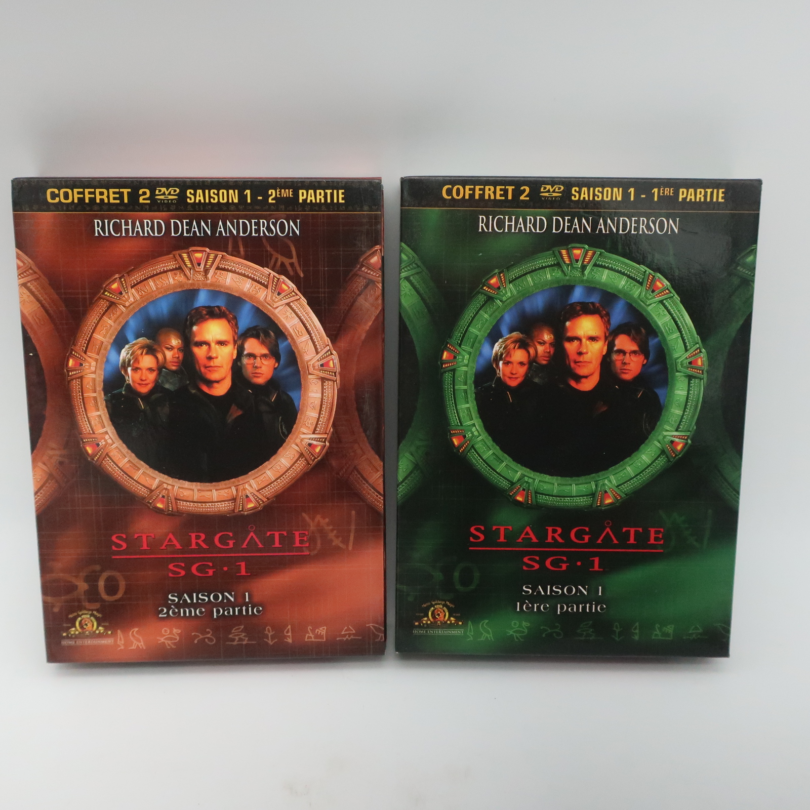 Ensemble de 28 DVD " Stargate SG-1 " MGM Très bon état - Vue 3 - 