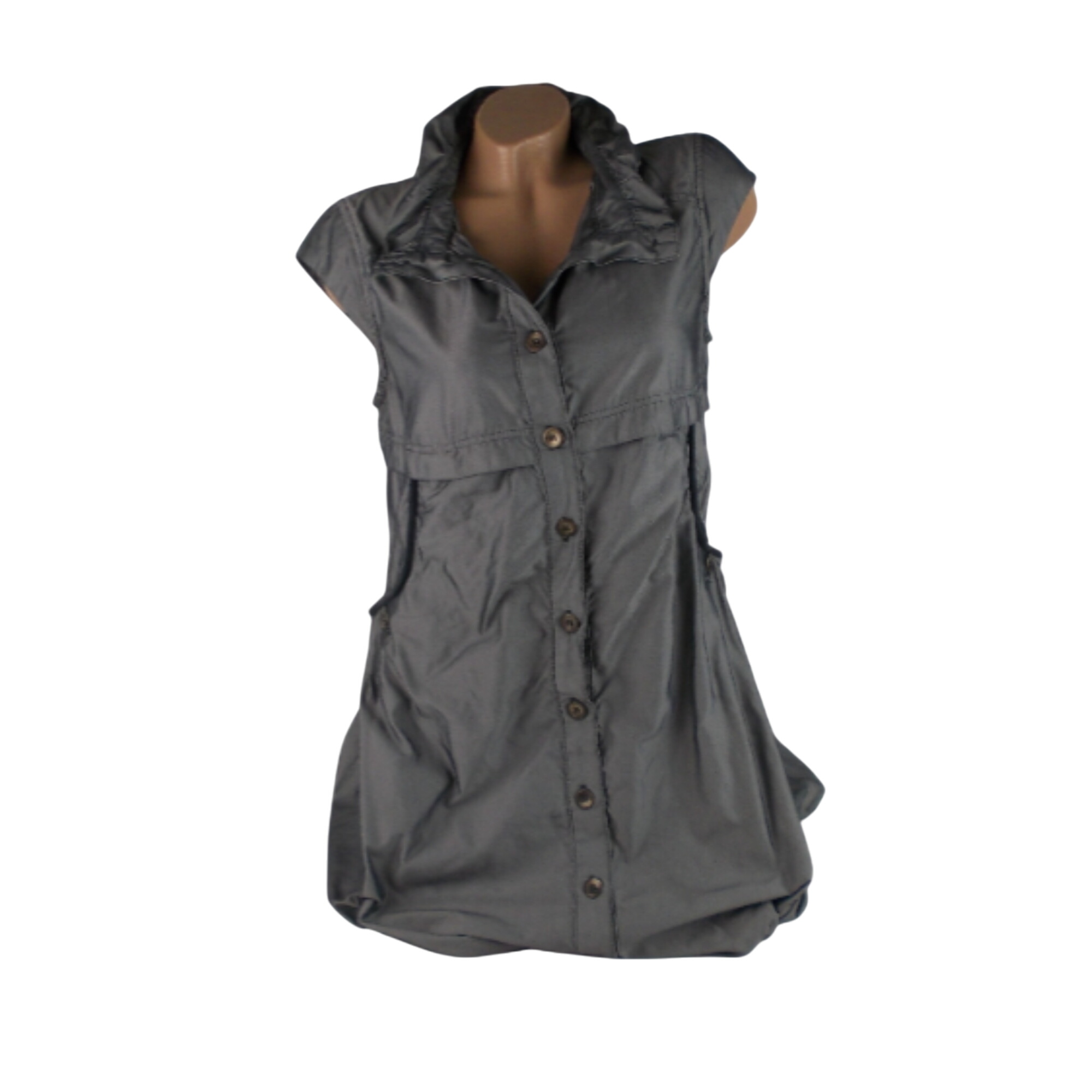 Acheter Robe CBLV grise taille 40 Bon état - 10,50 € Robe CBLV grise taille 40 Bon état - reconditionné disponible sur Label Emmaüs