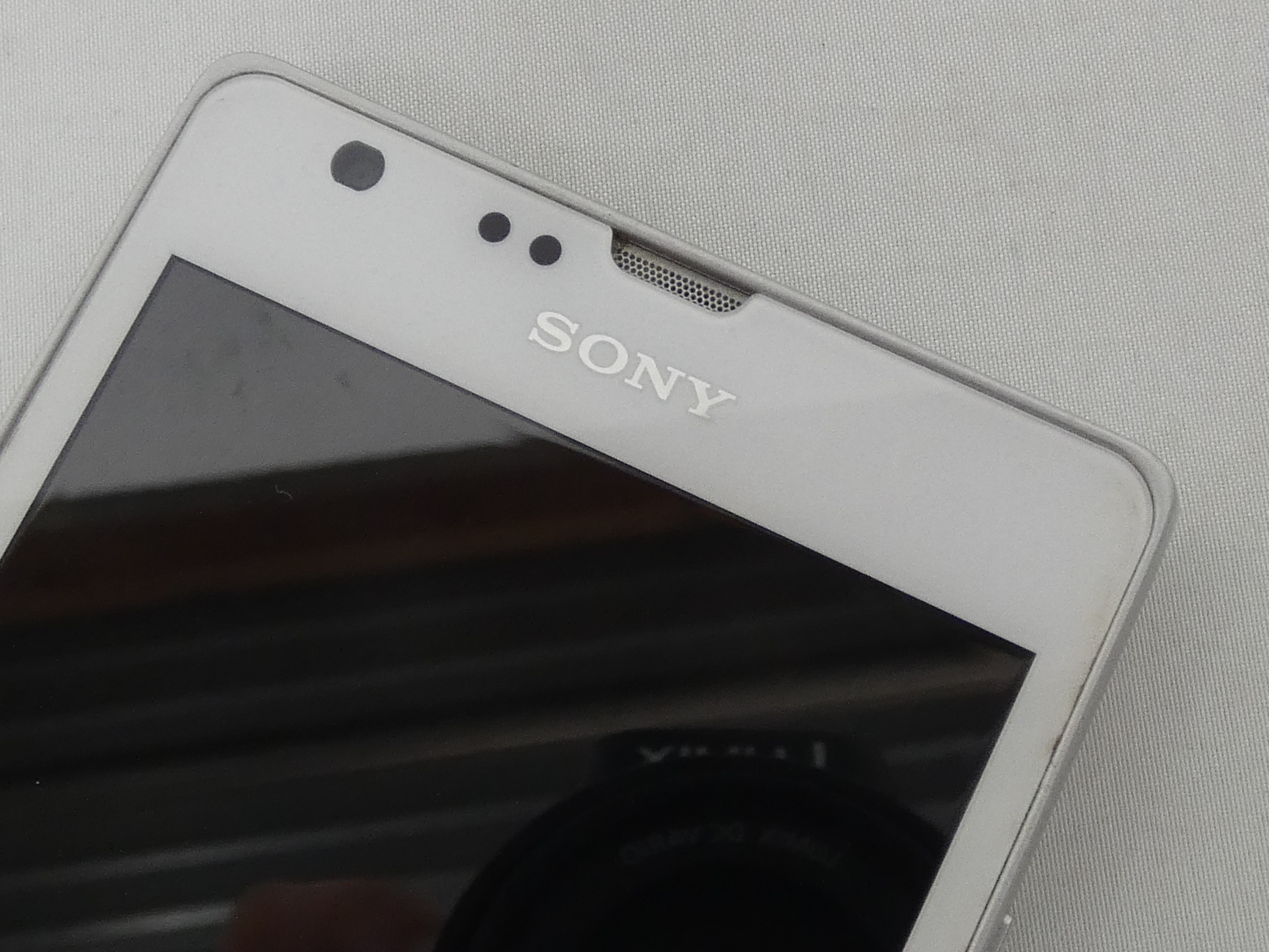Smartphone SONY XPERIA Model C5303 - Photo 1