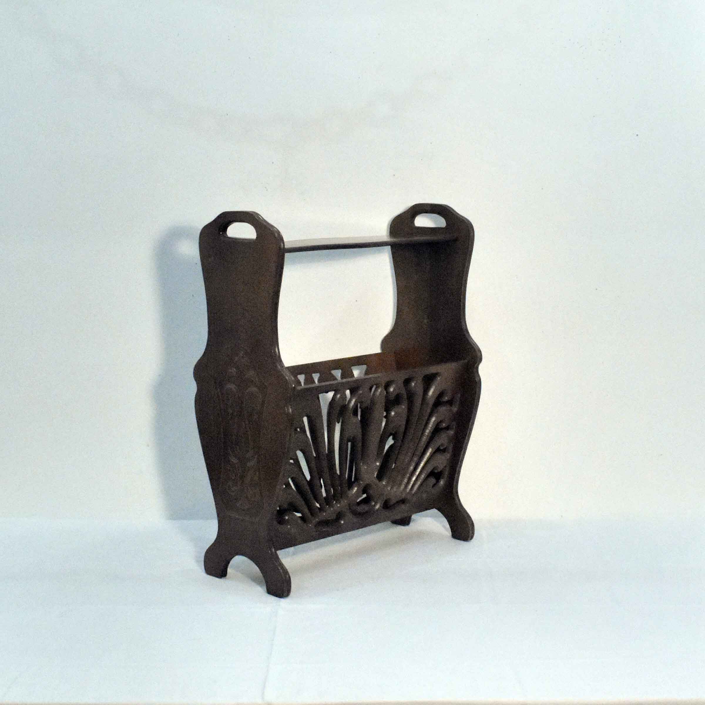 Porte-Revues Polyvalent - Bois Sculpté Teinté & Ajouré Bon état - Vue 2 - 