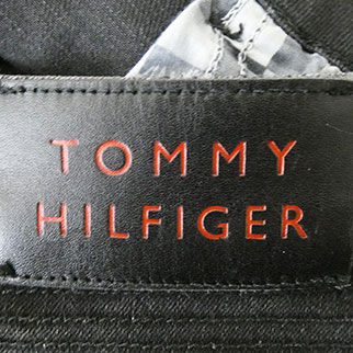 Voir photo 4 de Jeans noir - femme - Tommy Hilfiger - taille 36 Jeans noir - femme - Tommy Hilfiger - taille 36 Bon état - Vue 4 -