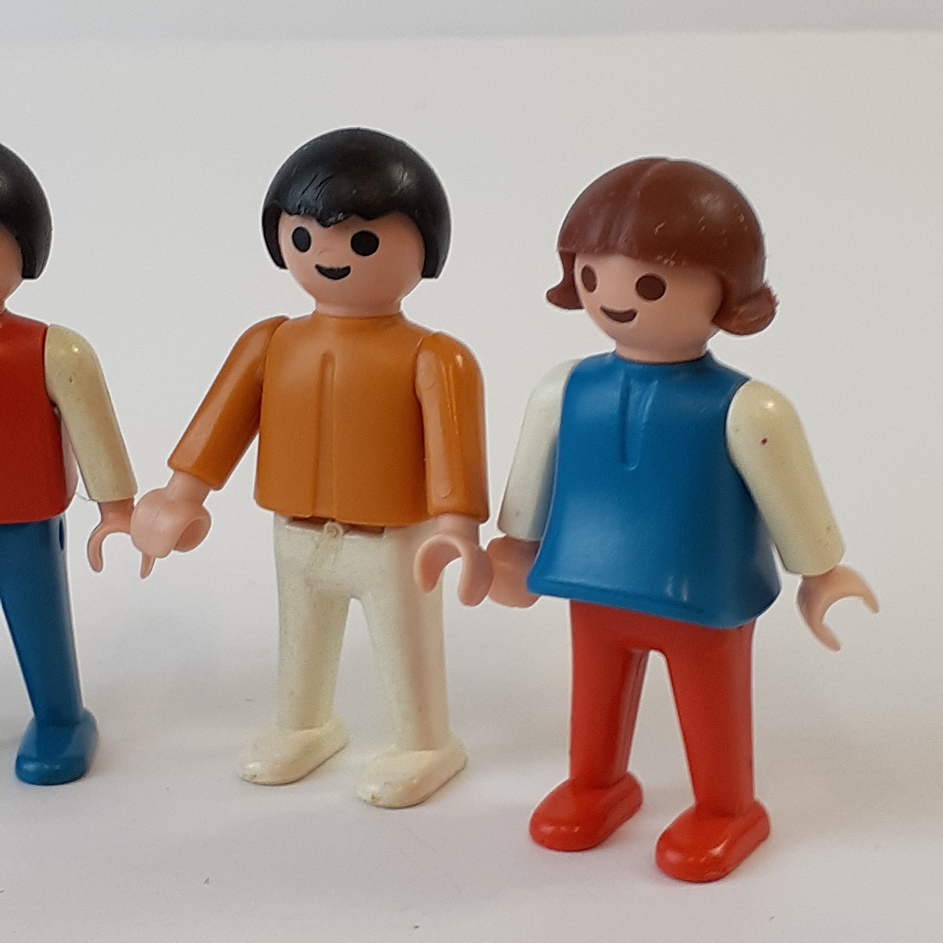 Voir photo 4 de Playmobil Figurines Geobra 1981 Playmobil Figurines Geobra 1981 Très bon état - Vue 4 -