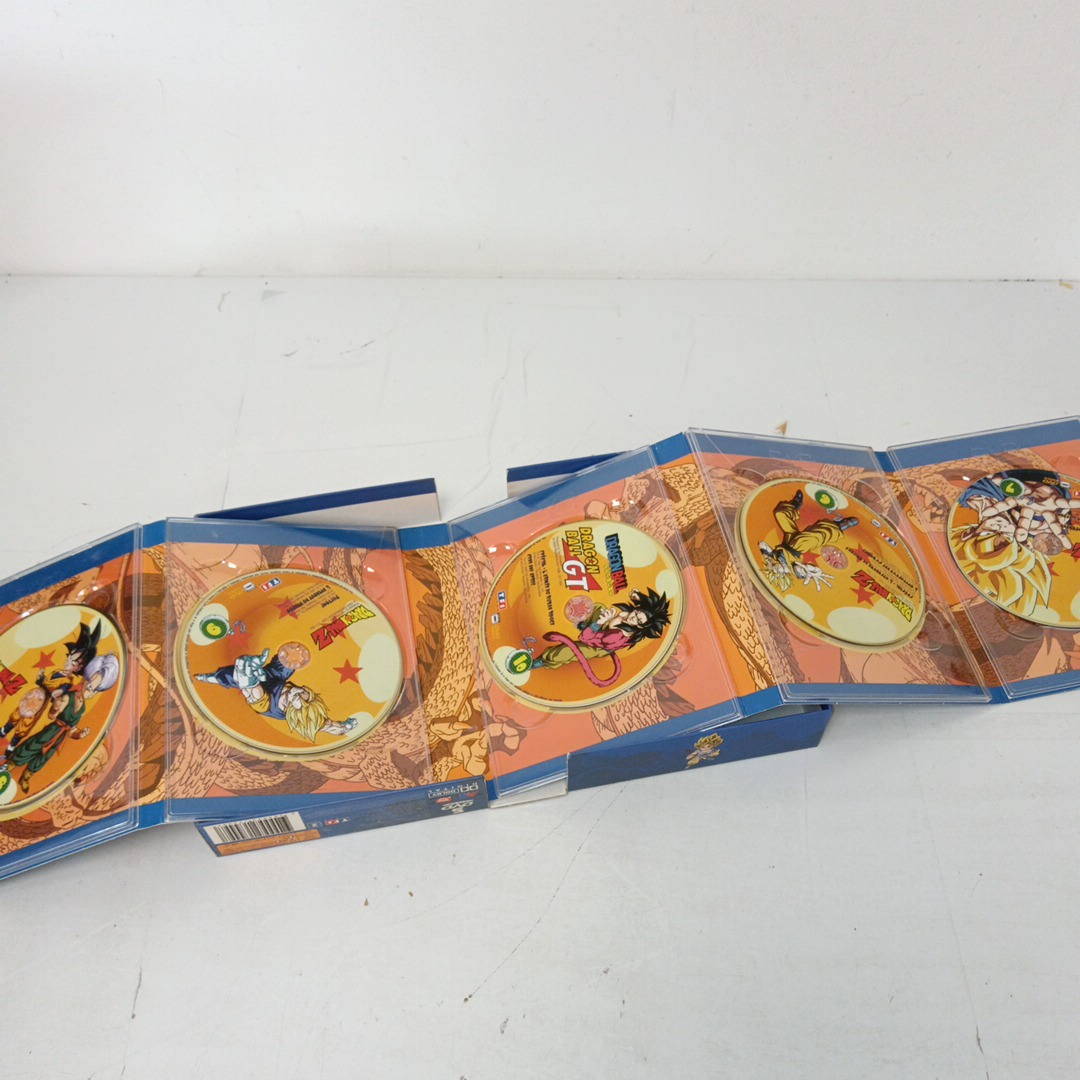 Voir photo 2 de Dragon Ball Z & Dragon Ball GT - Intégrale des Films - Coffret Vol. 2 Dragon Ball Z & Dragon Ball GT - Intégrale des Films - Coffret Vol. 2 Très bon état - Vue 2 -