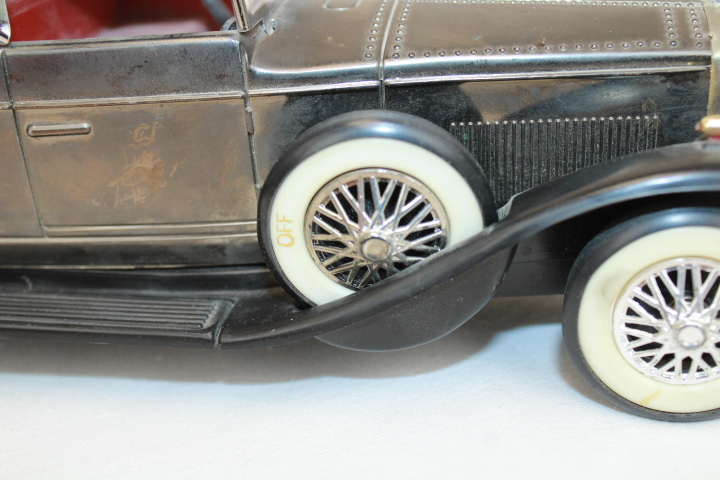 Radio en forme de vielle voiture- en état de fonctionnement - Photo 6