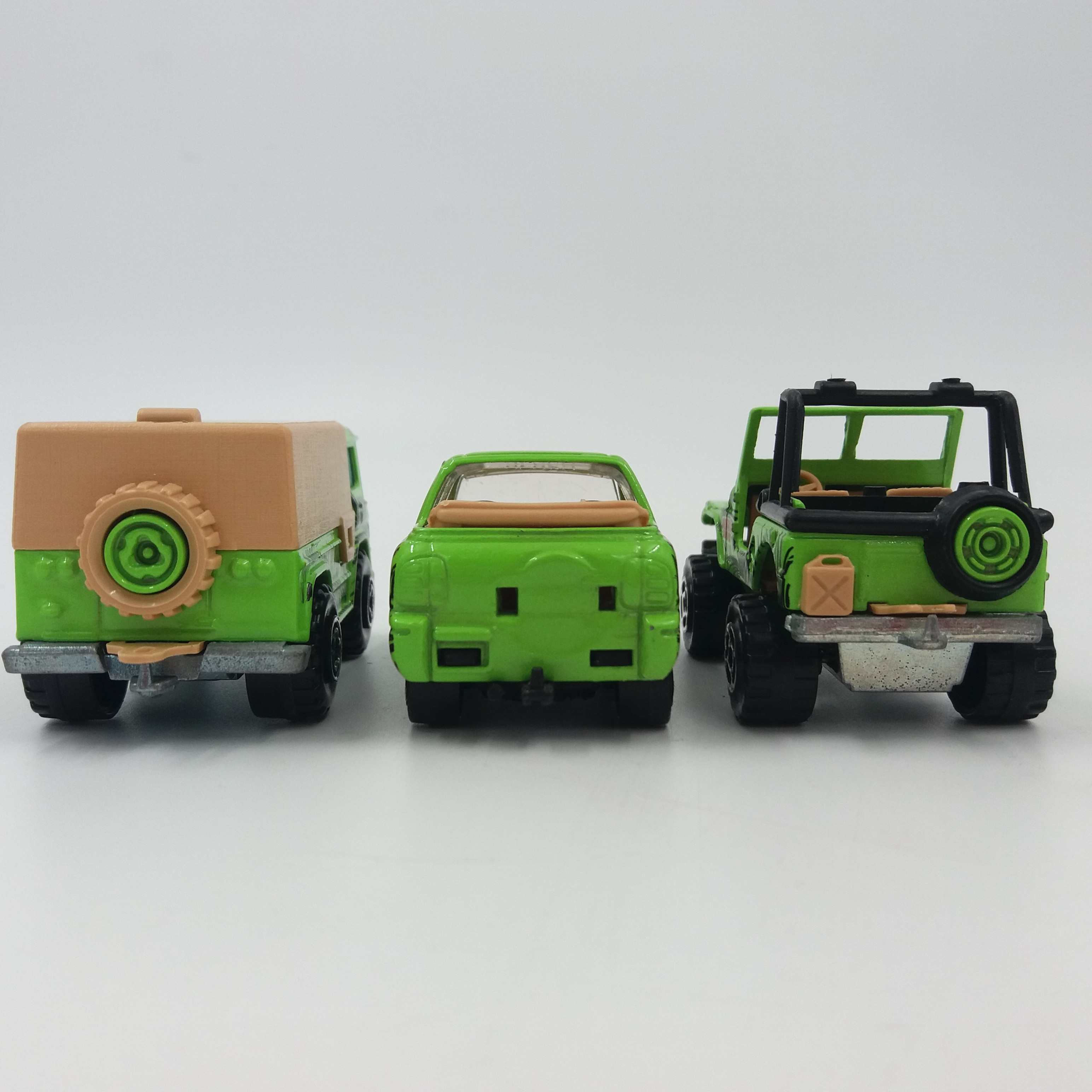 Lot de 3 voitures miniatures vertes, série « JUNGLE » de MAJORETTE  - Très bon état - Photo 4