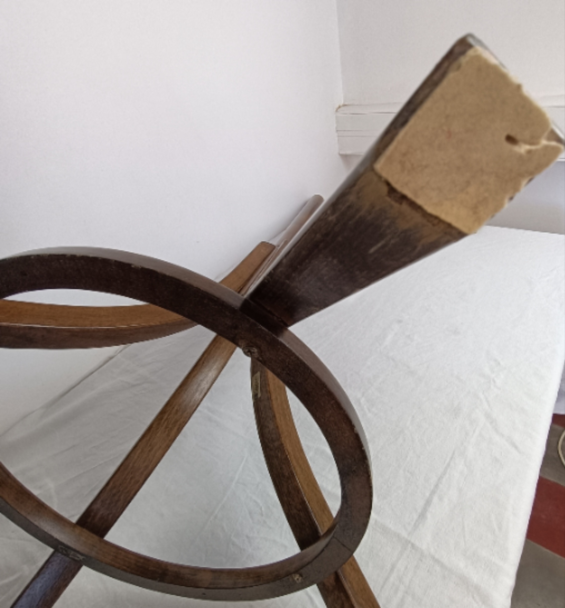 Porte manteaux perroquet étiqueté "Baumann" Bon état - Vue 16 - 