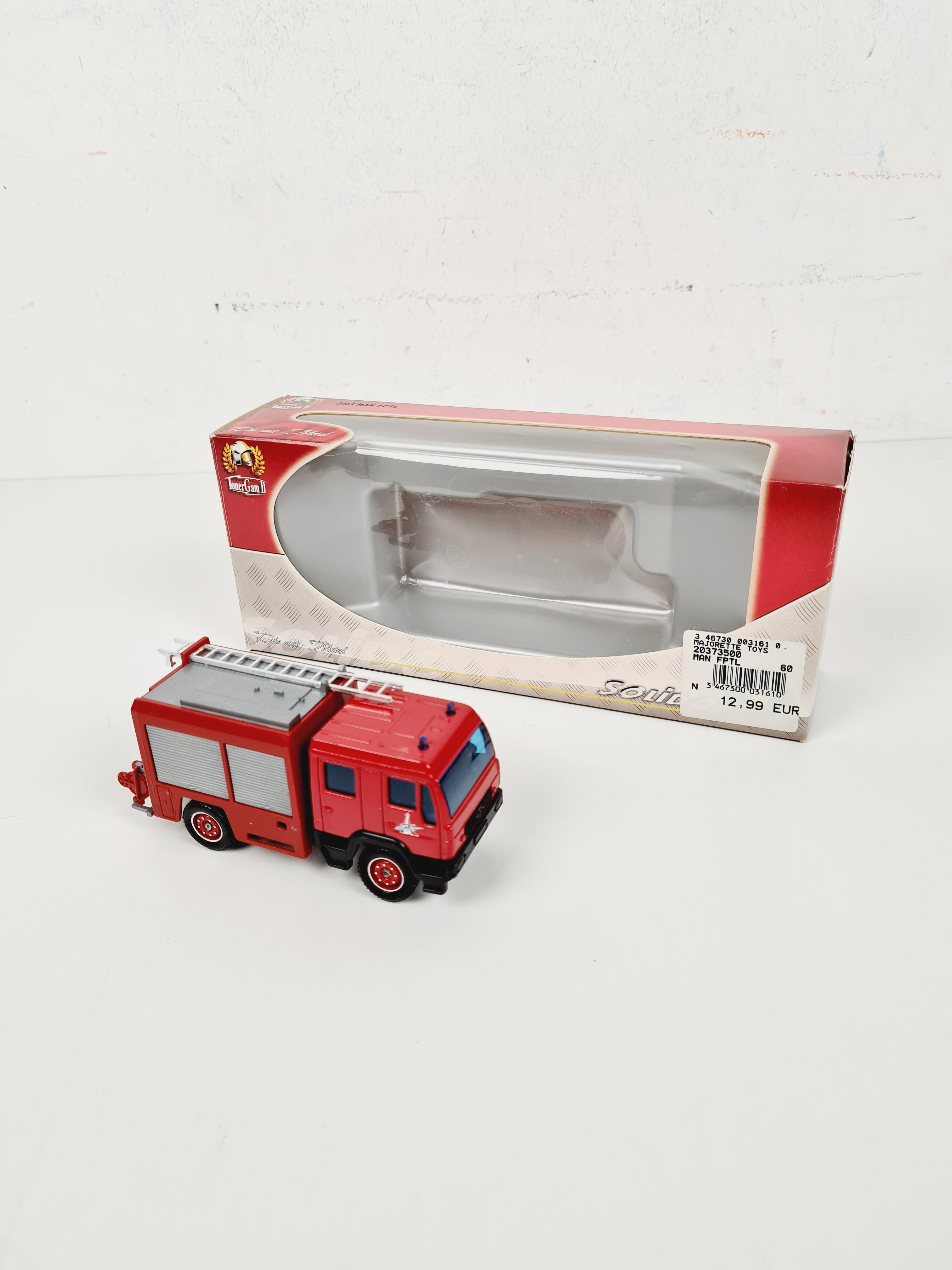 Voir photo 2 de Véhicule - Camion pompier 3161 Man Fptl - Solido1/60 - 3 ans + Véhicule - Camion pompier 3161 Man Fptl - Solido1/60 - 3 ans + Comme neuf - Vue 2 -