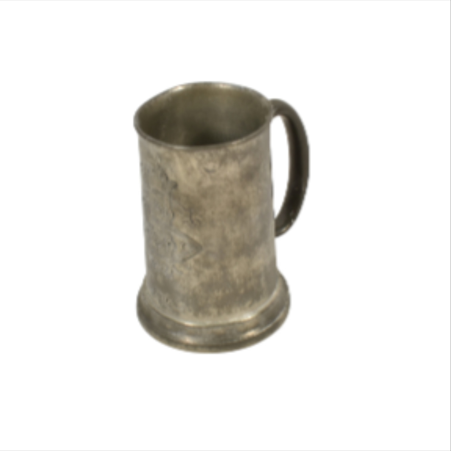 Voir photo 3 de 6 anciennes assiettes à dessert, une mug en métal et un petit saladier 6 anciennes assiettes à dessert, une mug en métal et un petit saladier État correct - Vue 3 -