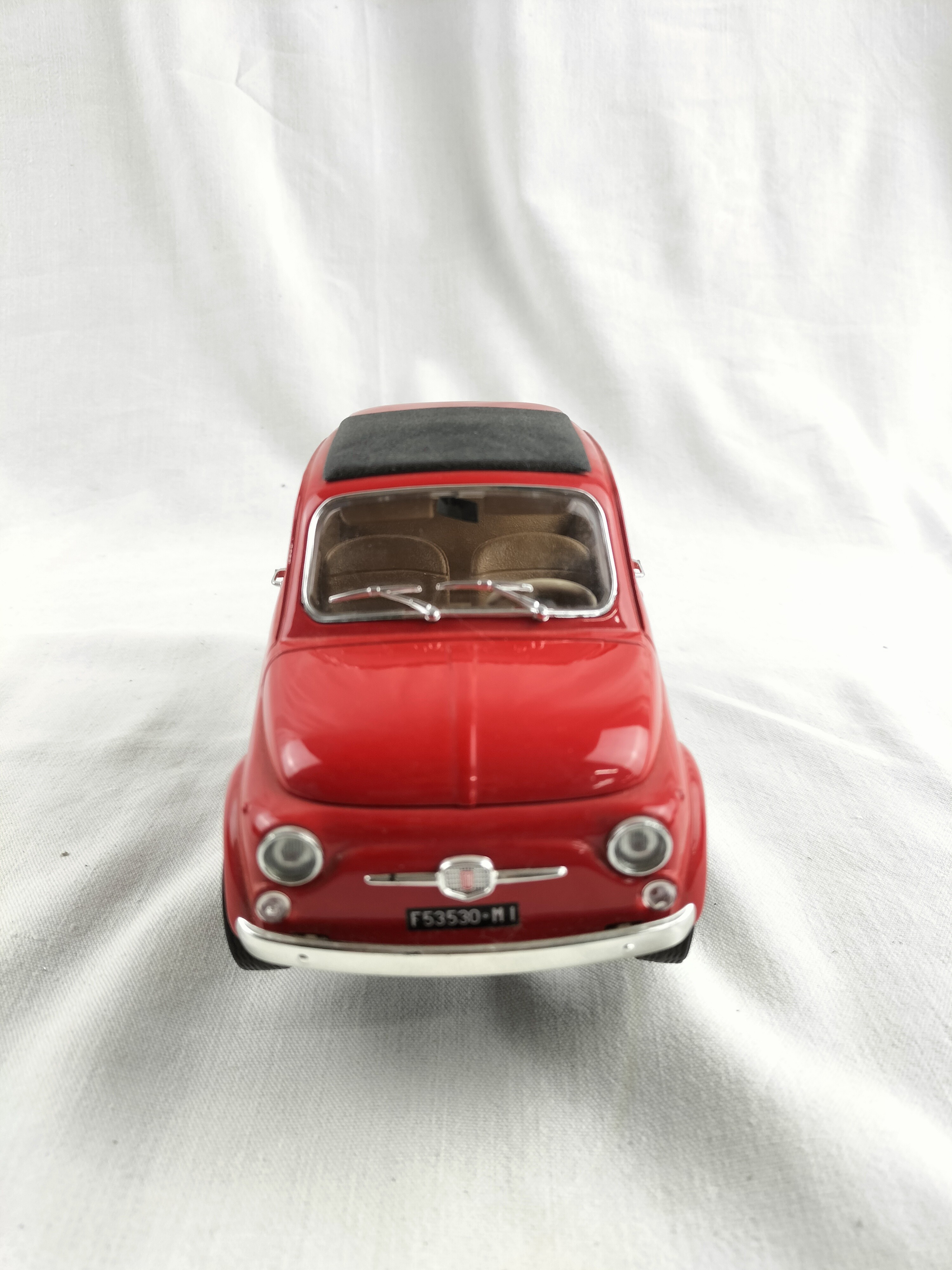 Voir photo 6 de Lot de 8 voitures miniatures de collection – Ferrari, Porsche, Mustang, Cadillac, Corvette Lot de 8 voitures miniatures de collection – Ferrari, Porsche, Mustang, Cadillac, Corvette Bon état - Vue 6 -