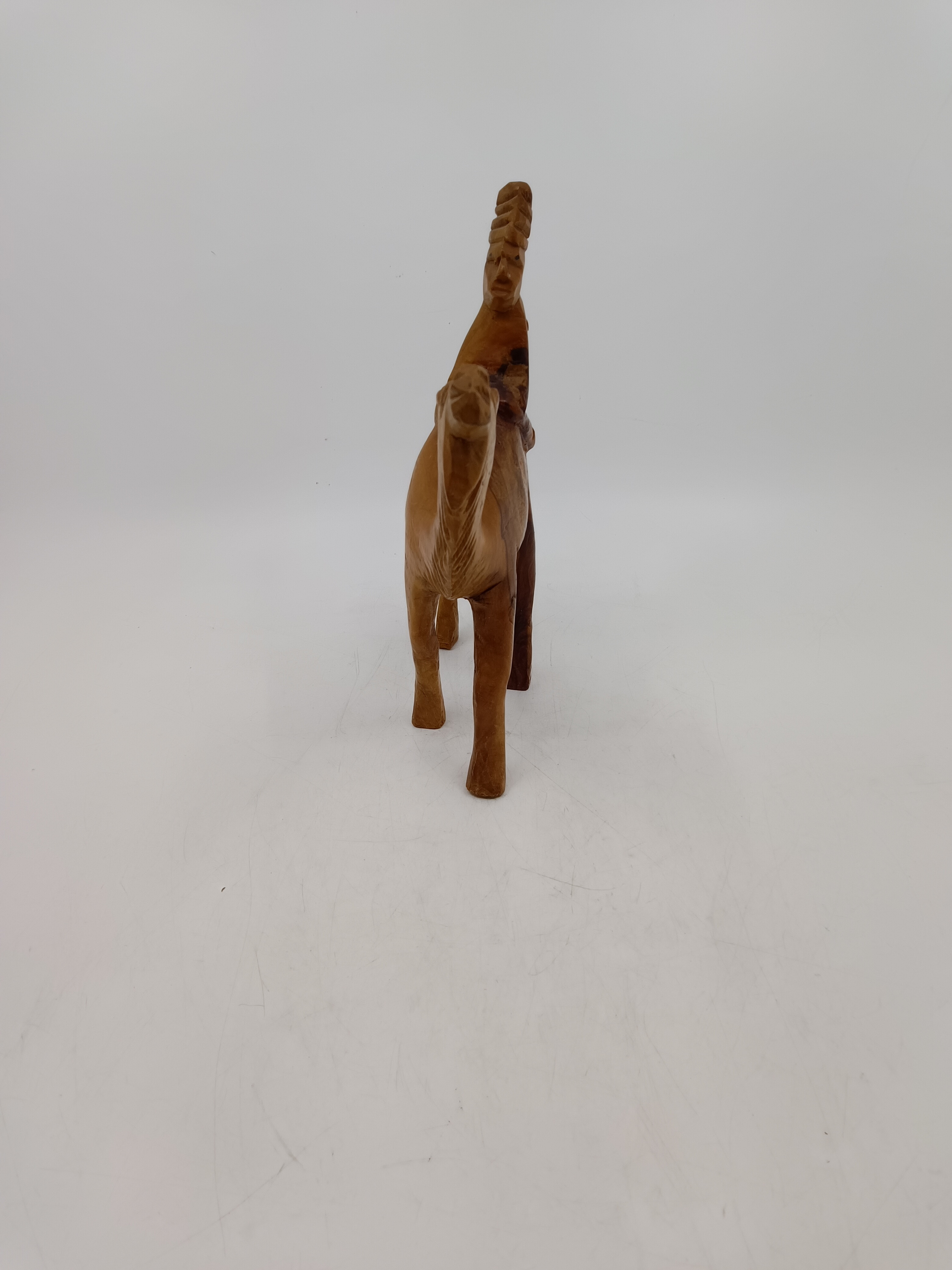Dromadaire et son cavalier en bois - Photo 1
