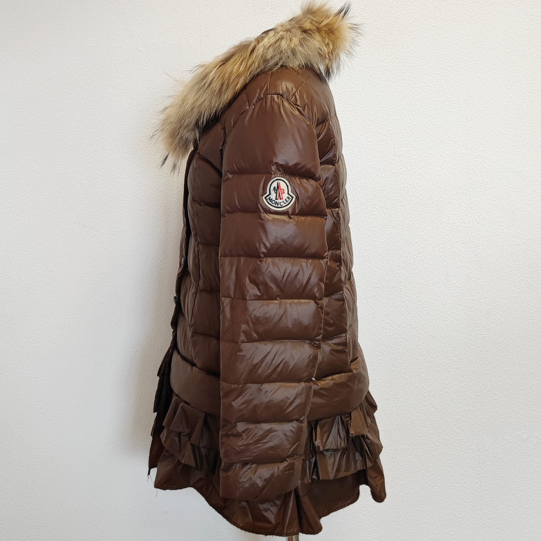 MONCLER - Doudoune marron à volants - T0 - Femme État correct - Vue 3 - 