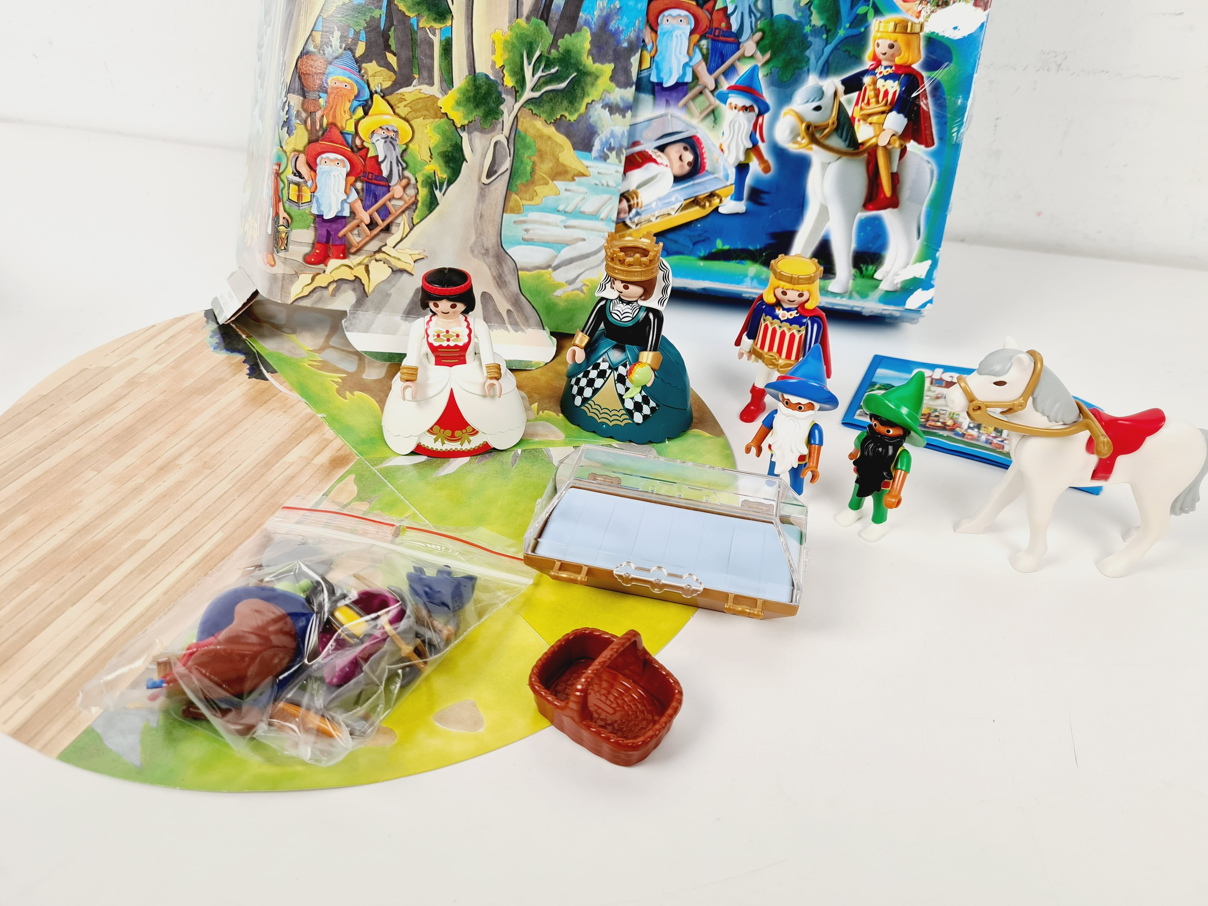 Playmobil - PLAYMOBIL 4211 Blanche neige - 4 ans + Bon état - Vue 4 - 