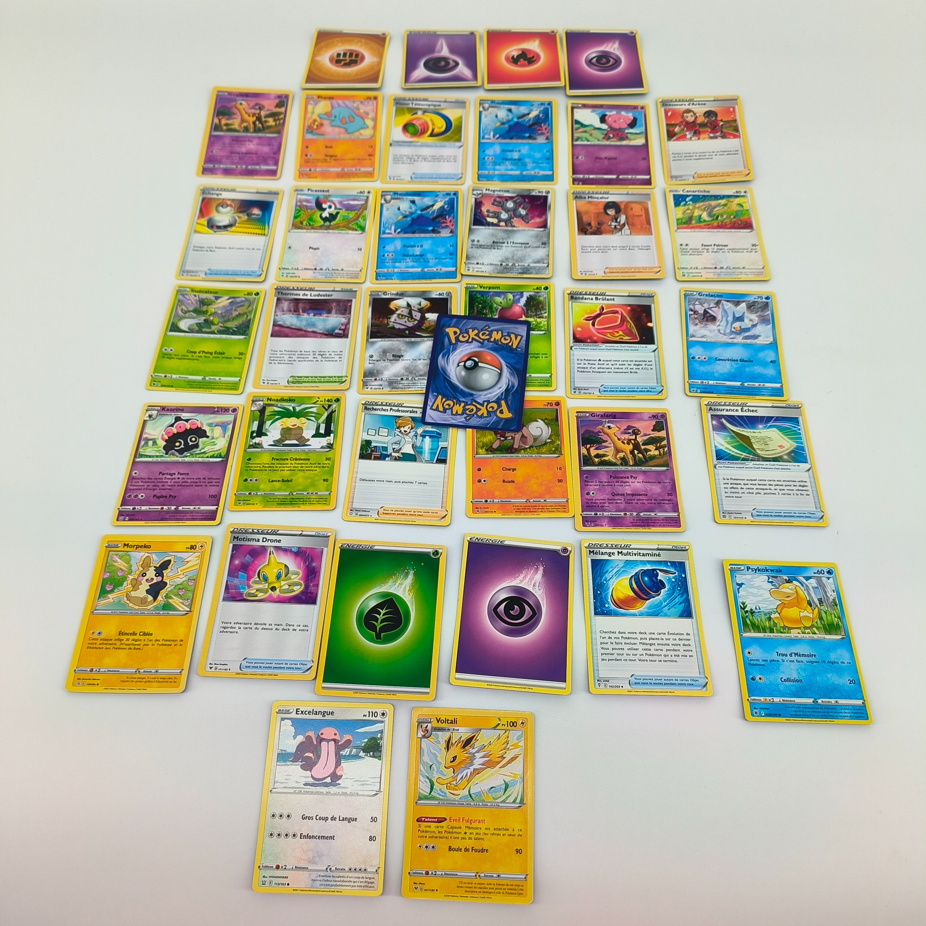Voir photo 2 de Lot de 37 cartes Pokémon-Nintendo Lot de 37 cartes Pokémon-Nintendo Très bon état - Vue 2 -